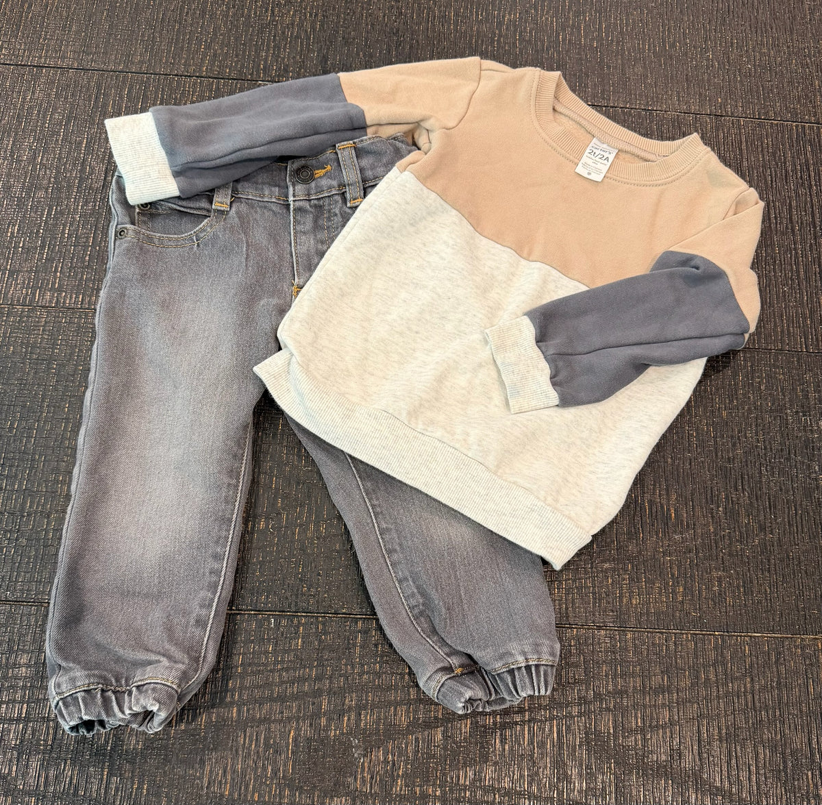 #66 Boys 2T Sweater and Jean Set