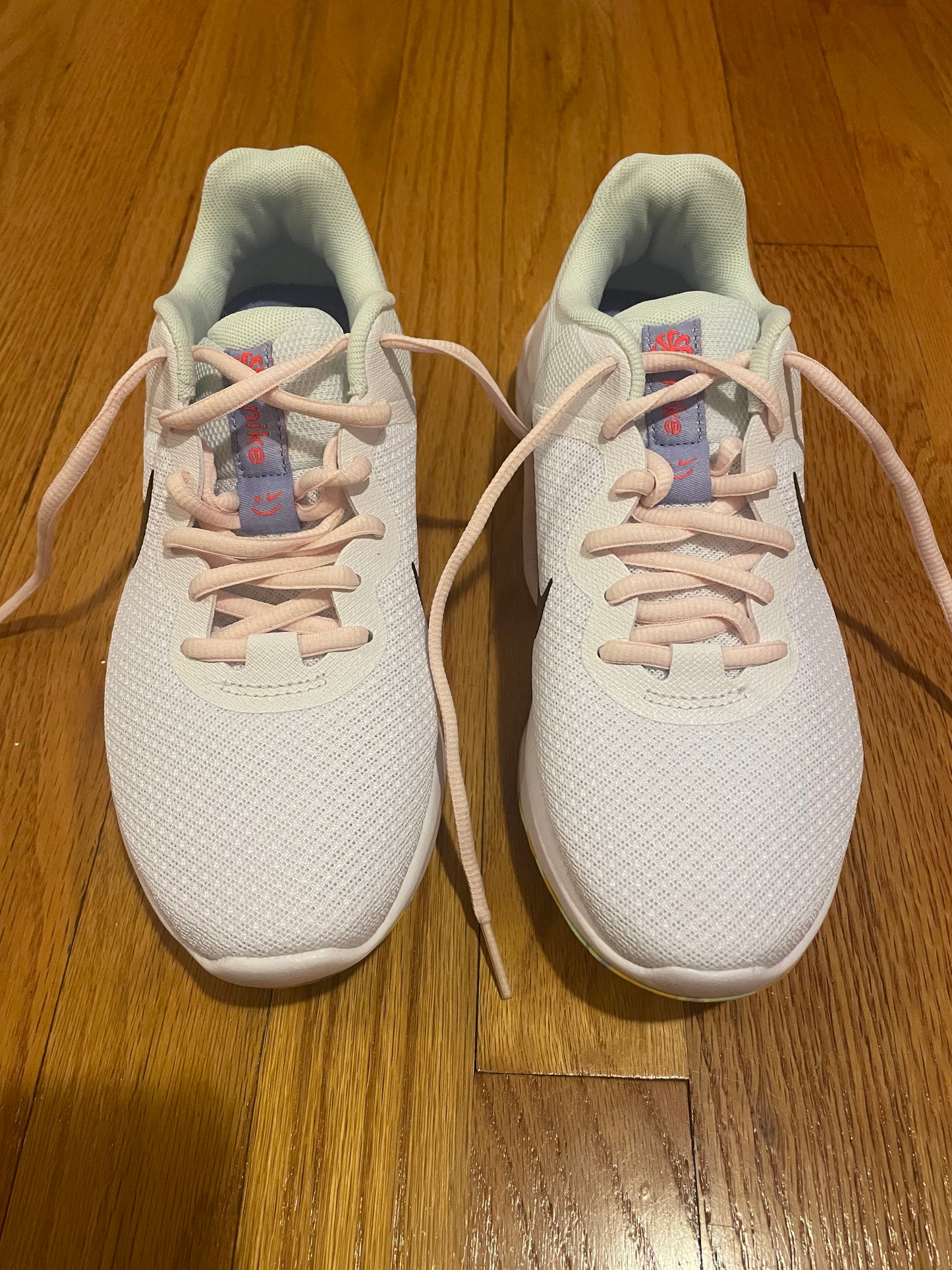 Seller 202 - NEW - Nike shoes - size 7.5