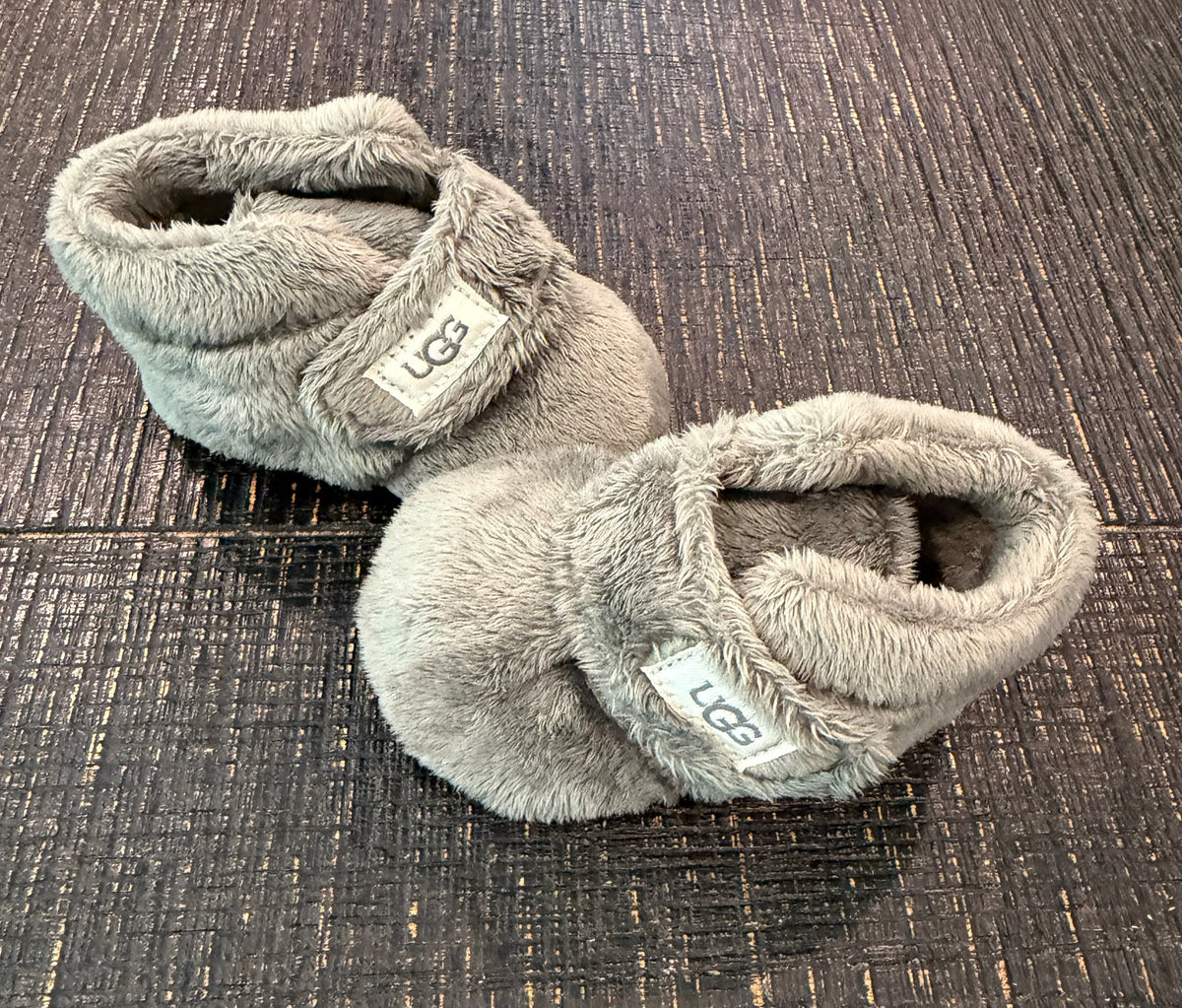 #66 UGG Booties (Size 0/1)