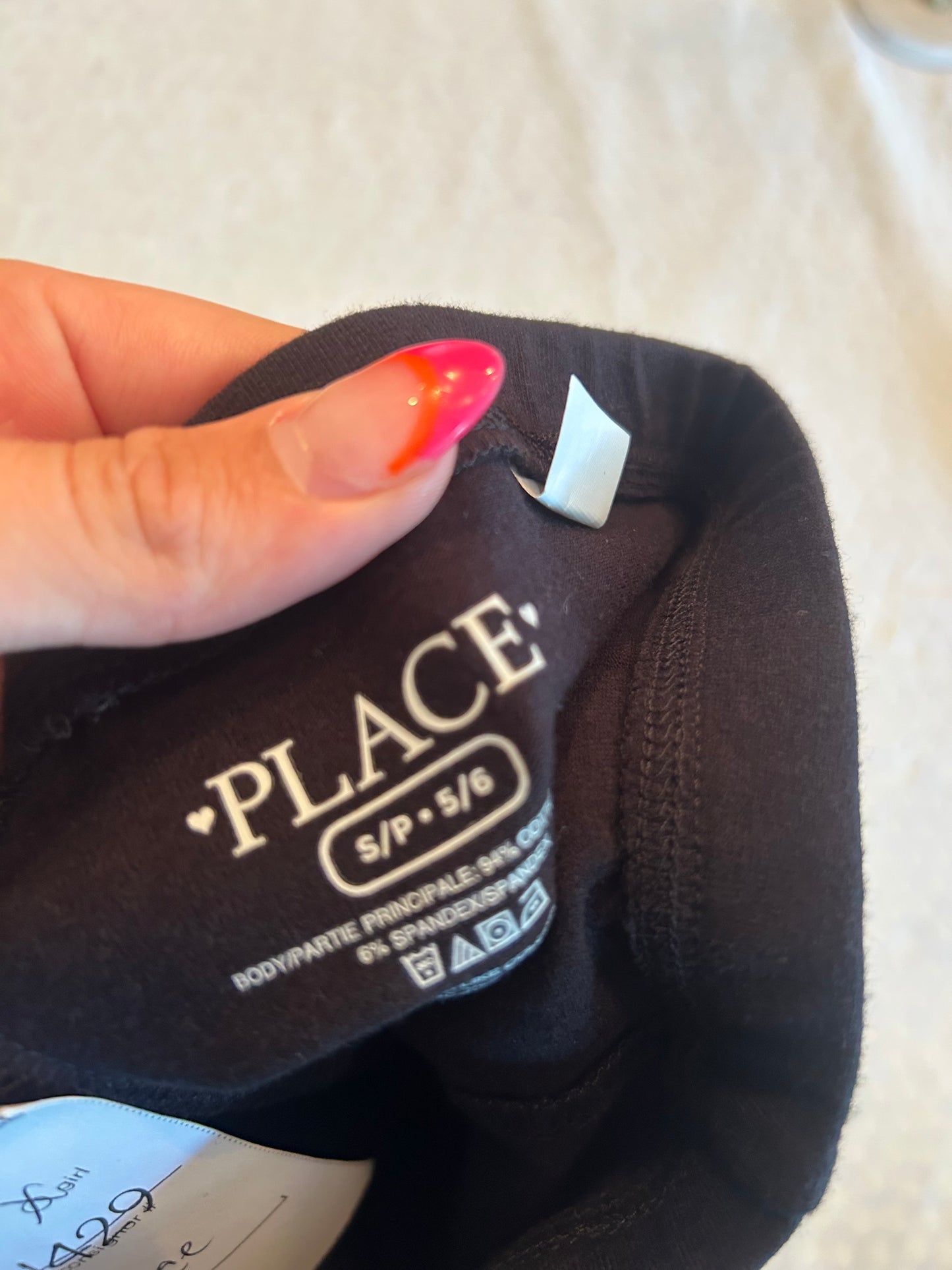 136 EUC Black Leggings Childrens Place 5/6