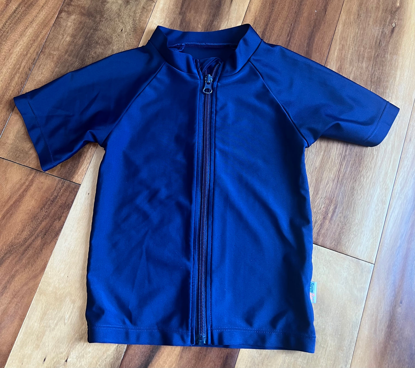 Seller #72 Boys 4T Navy Swim Shirt