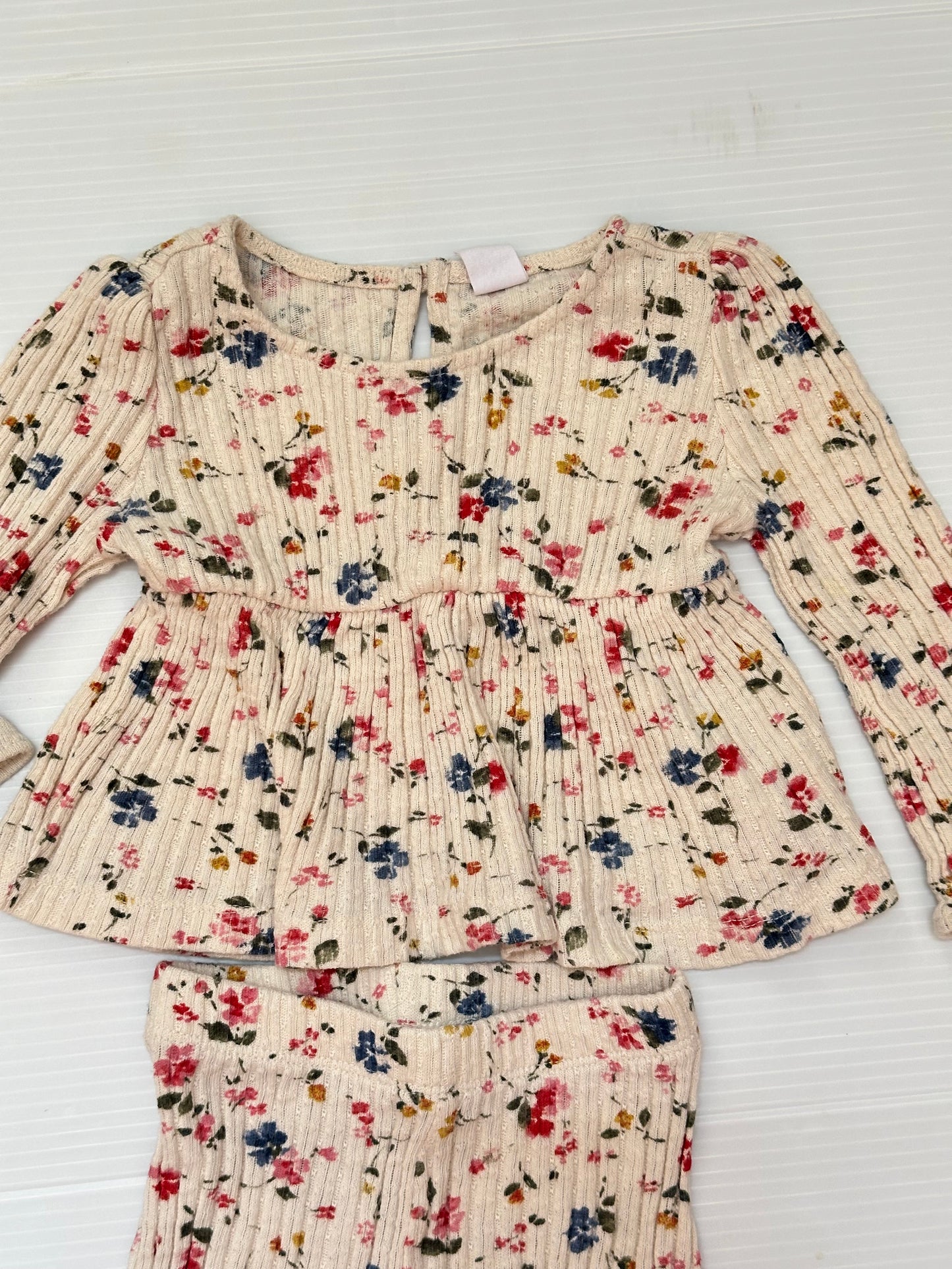 Seller #168 Baby Gap Girls 12-18m Set of 2 Two Piece Knit Sets