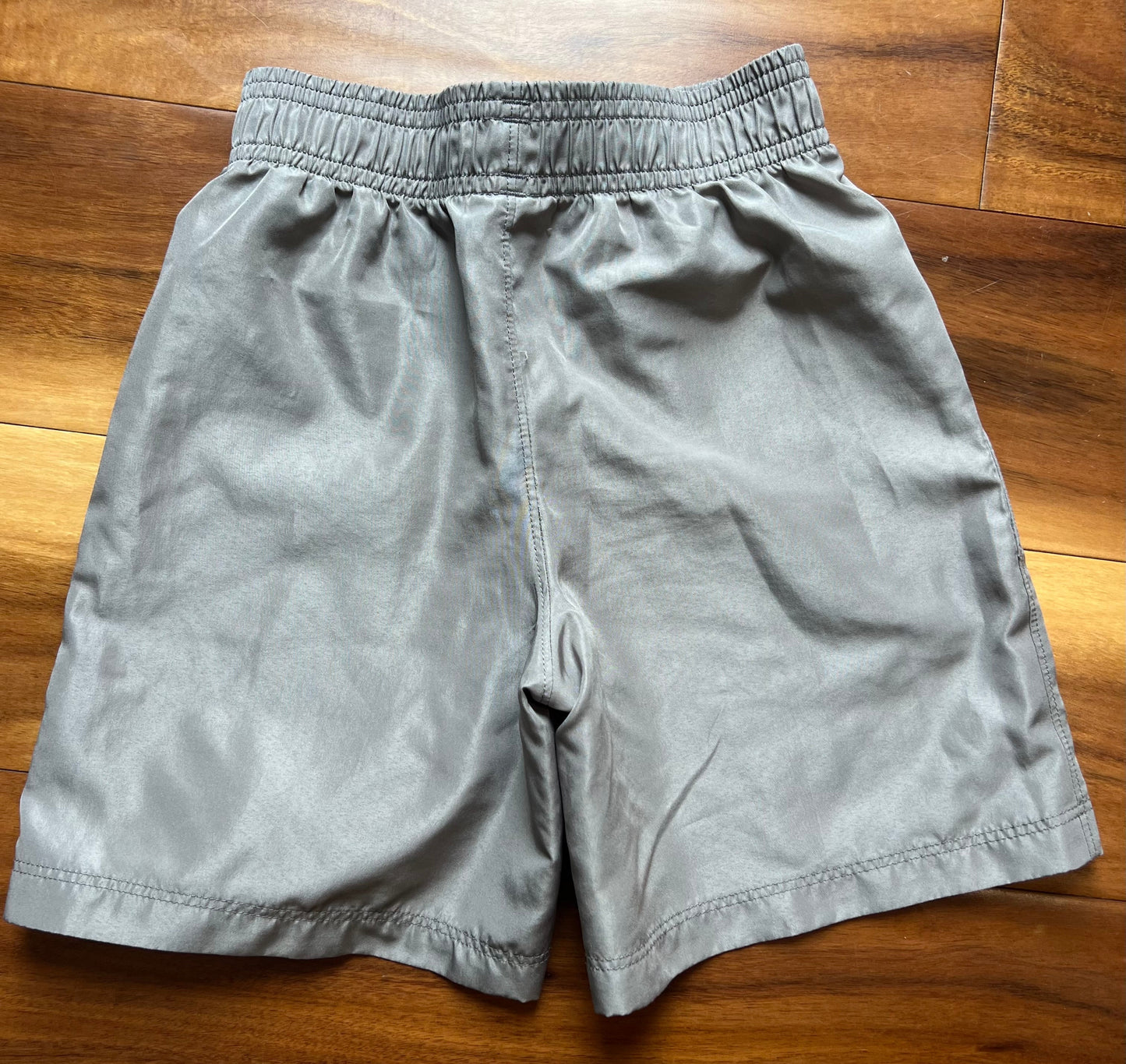 Seller #72 Boys size 4 Under Armour UA Gray Athletic Shorts - VGUC