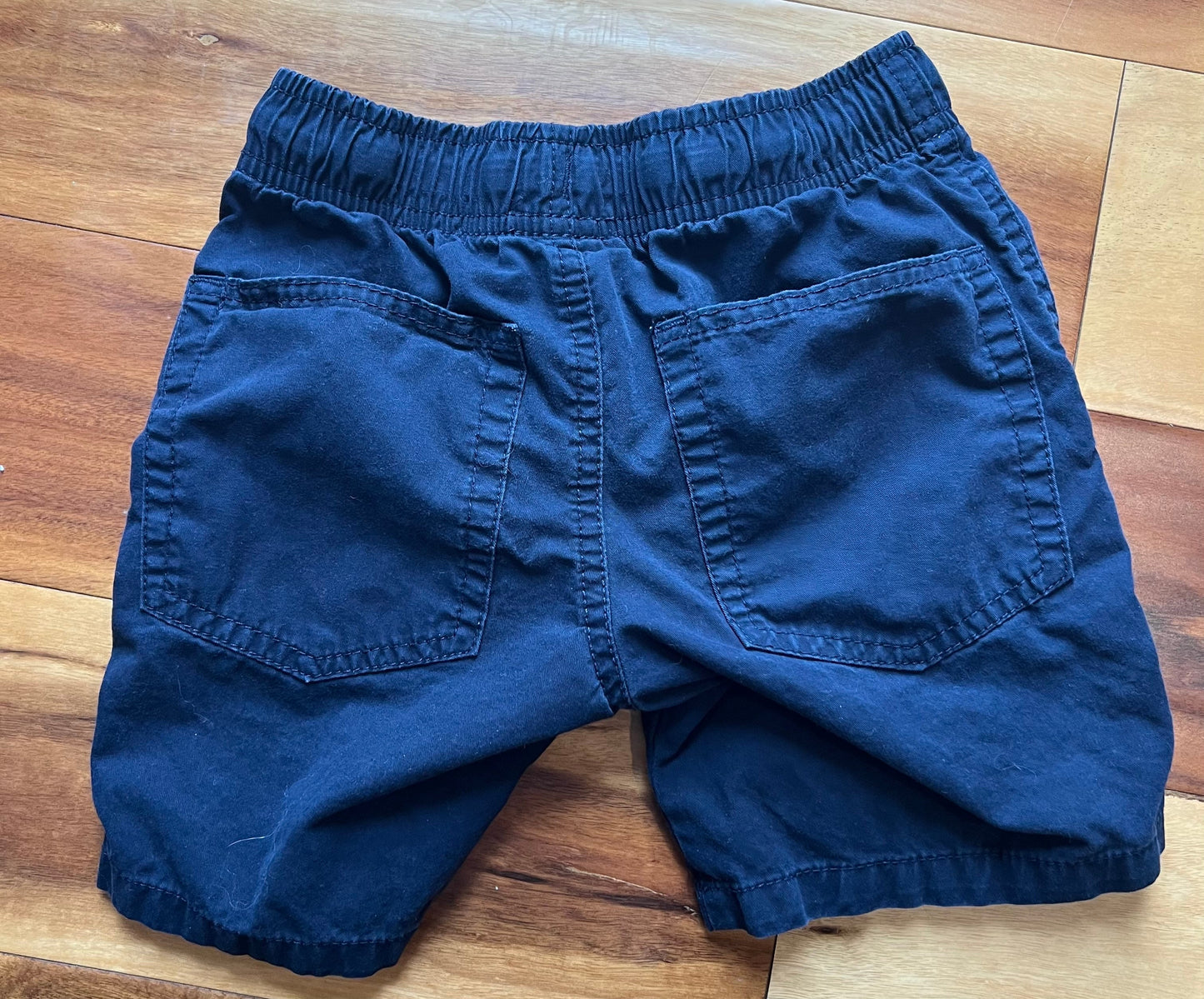 Seller #72 Boys size 4/5 XS Cat & Jack navy pull on shorts - GUC