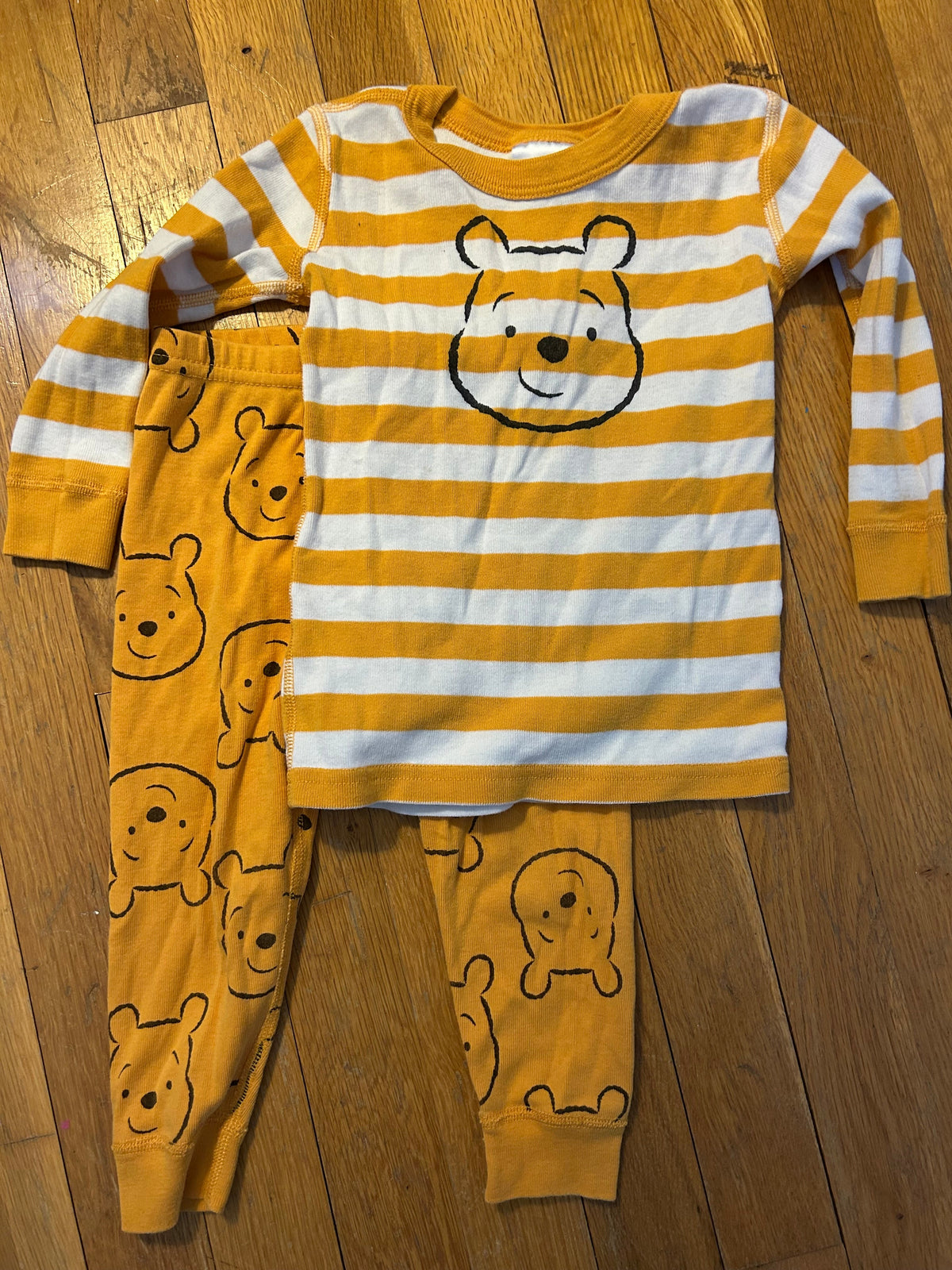 Seller 128 - Gender Neutral 2T Winnie the Pooh Hanna Andersson Pajamas