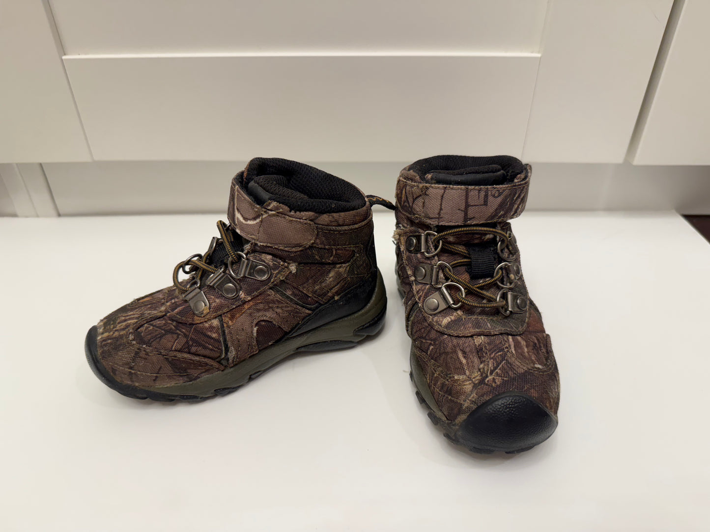 #153 Ozark Trail Camo Hiking Boots Toddler Size 8