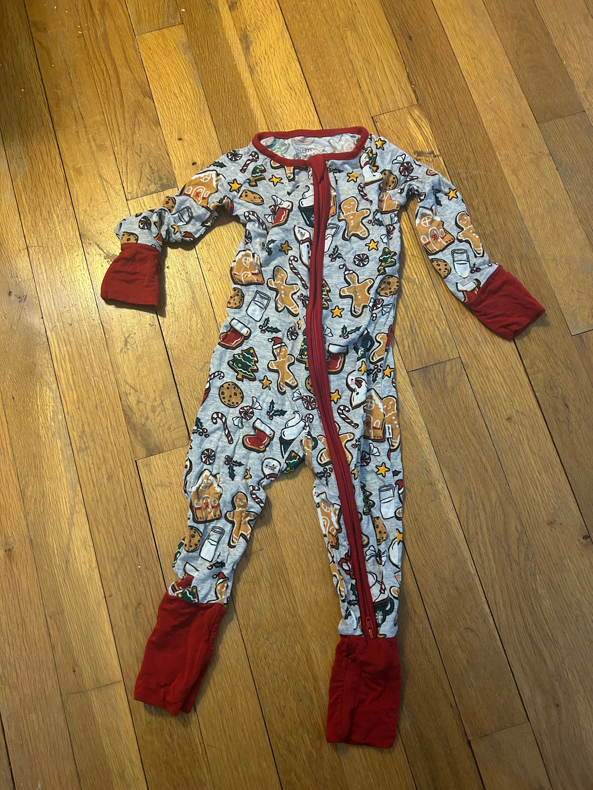 Seller 128 - Little Sleepies 6-12M Christmas Cookies Zippie
