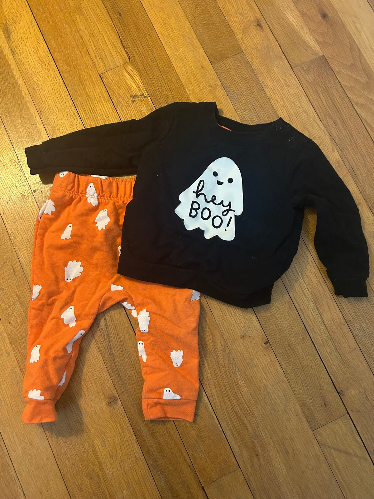 Seller 128 - Cat & Jack 12M Boys Halloween Outfit