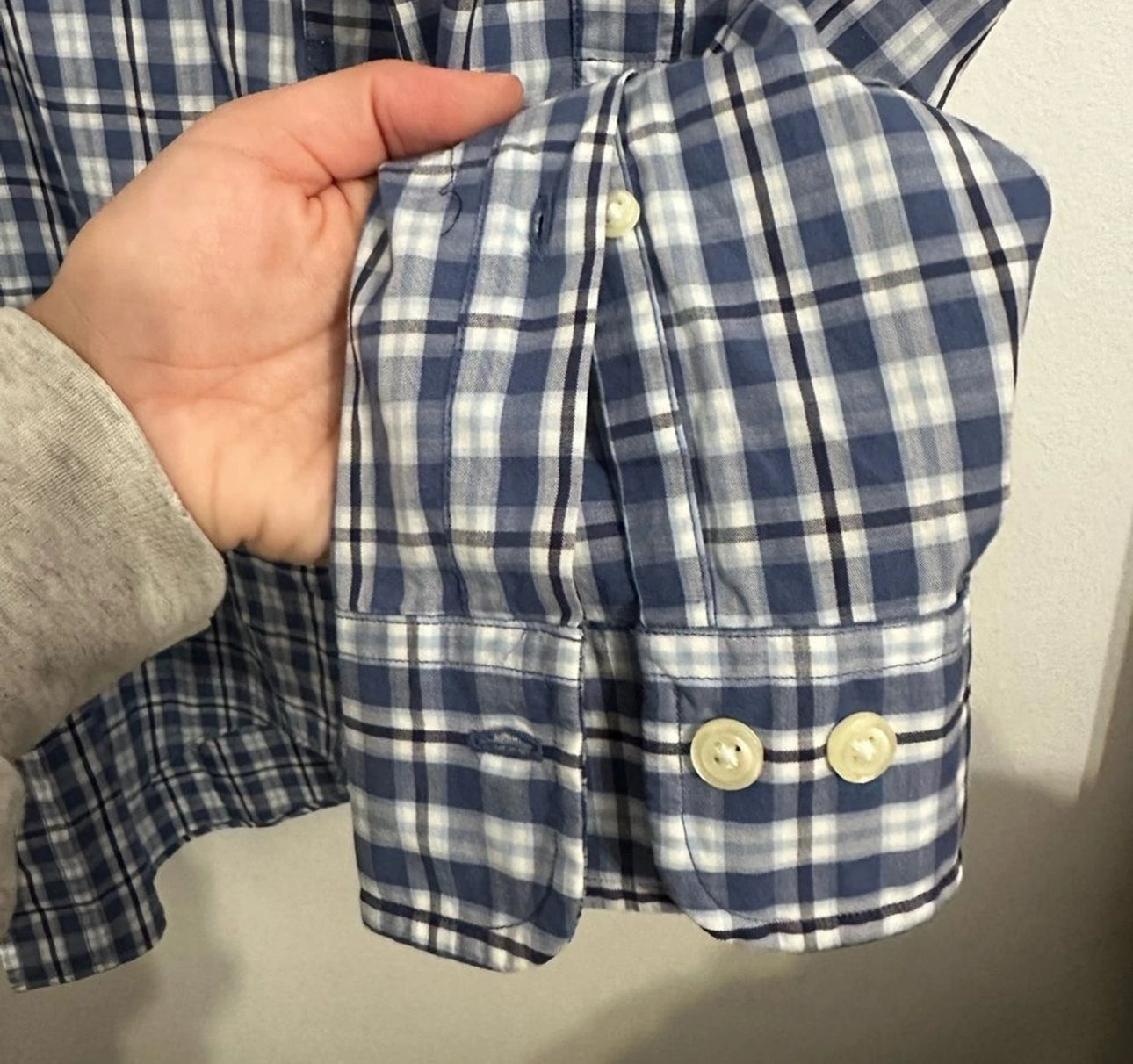 #111 Men’s Brooks Brothers Blue Plaid Button Down Sz Small