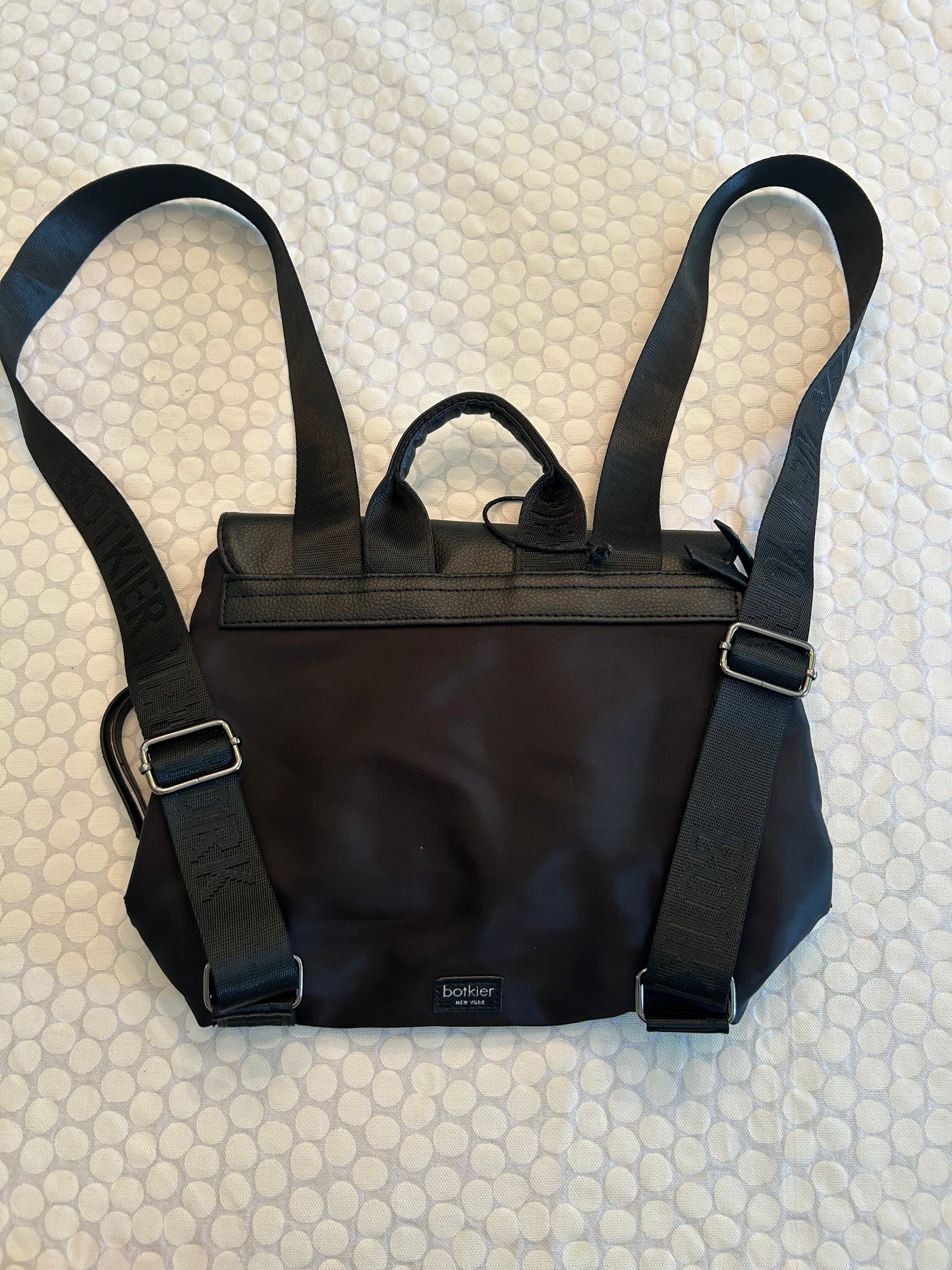 136 NWOT Botkier Bookbag Purse