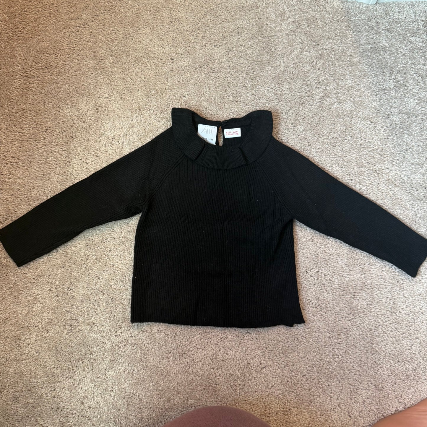 #139 12-18M Zara Black Sweater