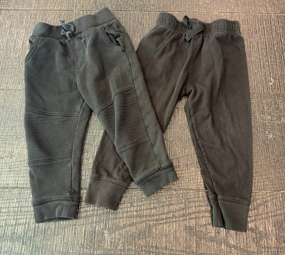 #66 Garanimals Boys 2T Black Pant Bundle (2)
