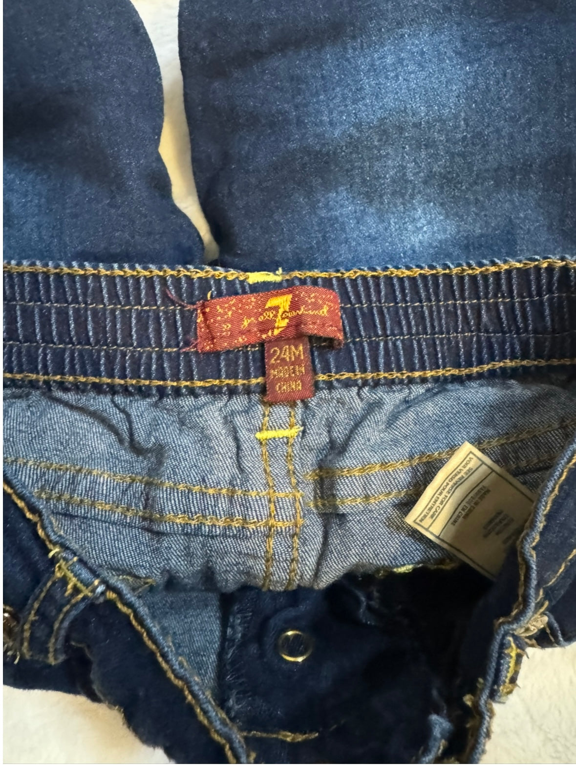 #53 baby girl jean pants size 24M