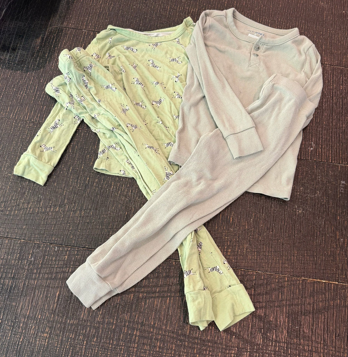 #66 Boys 3T Pajama Bundle (Green)