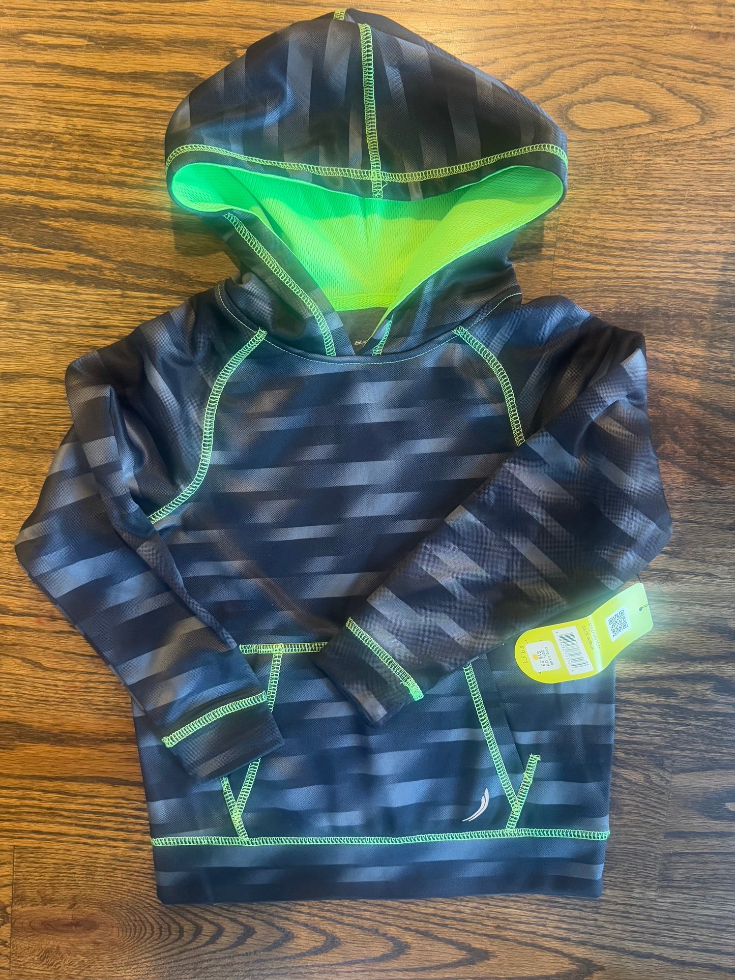 Seller #172 NEW Exertek Boys Hoodie Size 4