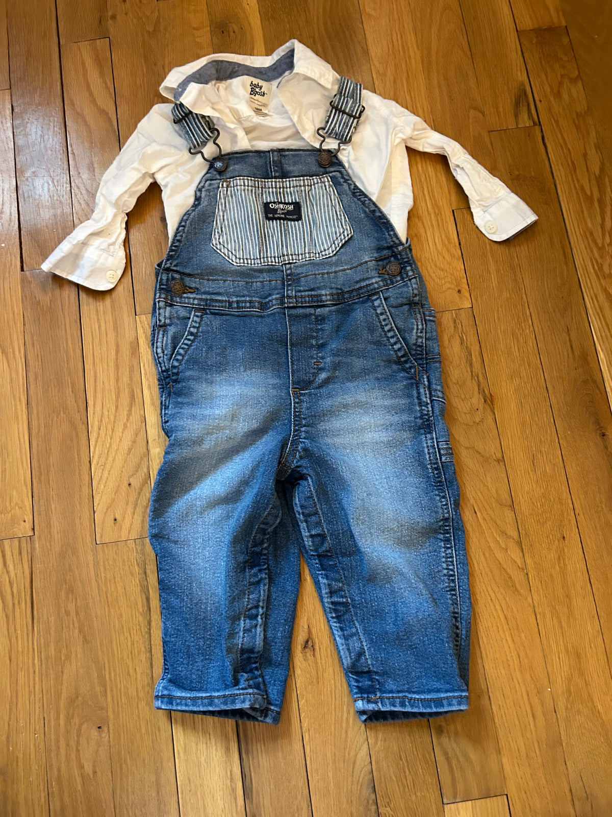 Seller 128 - OshKosh Boys 18M Overalls and Dress Shirt Set