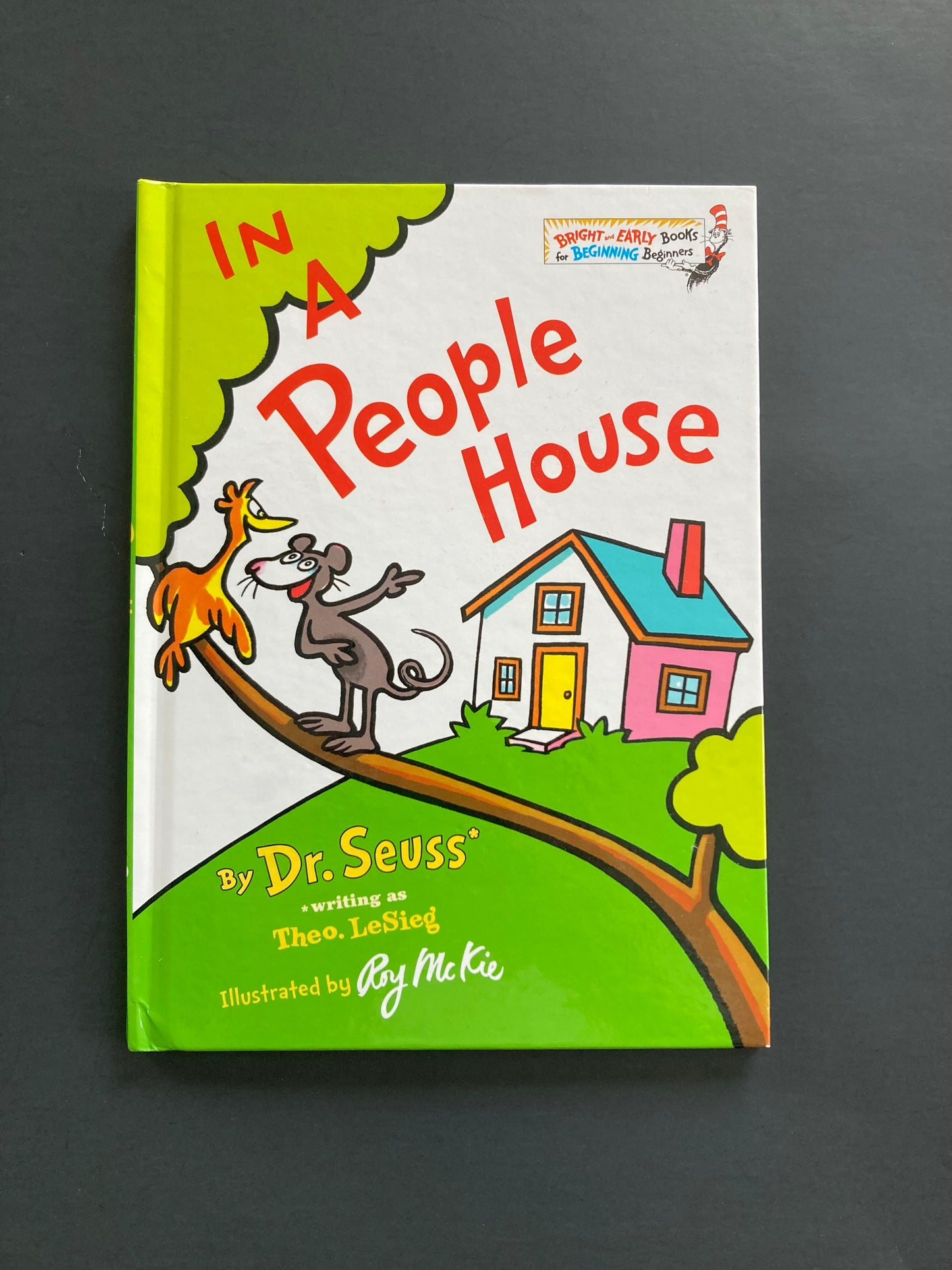 #91 "In A People House" by Dr. Seuss hardcover EUC