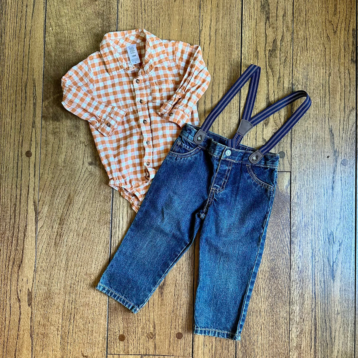 #113 EUC Boys Carters Just One You Orange Gingham Shirt / Jeans / Suspenders Outfit, size 18 months
