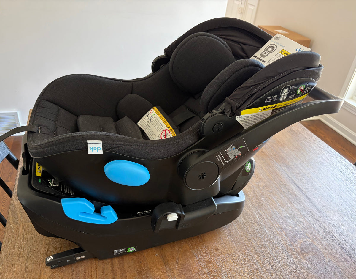 Clek Liing Infant Car Seat with Base