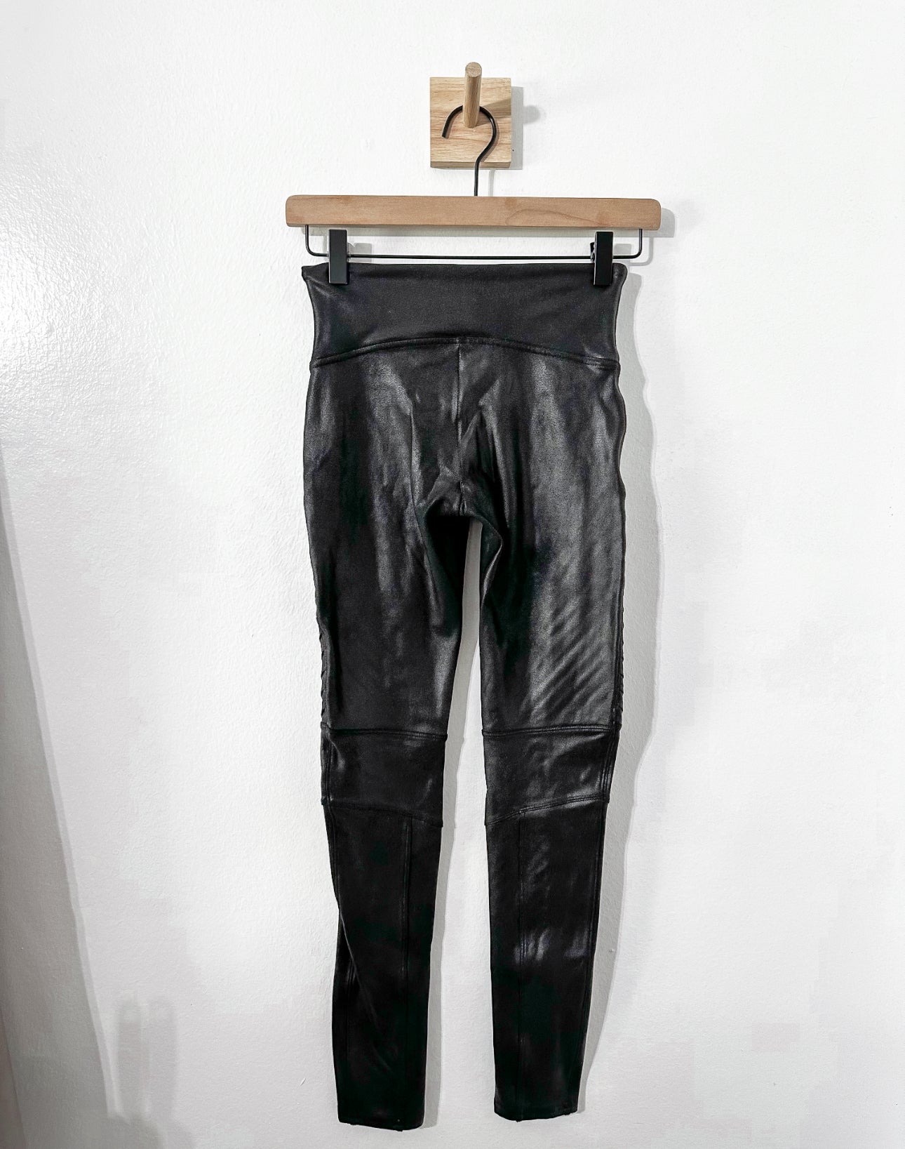 #111 Spanx Women's Size Small Faux Leather Moto Leggings Black