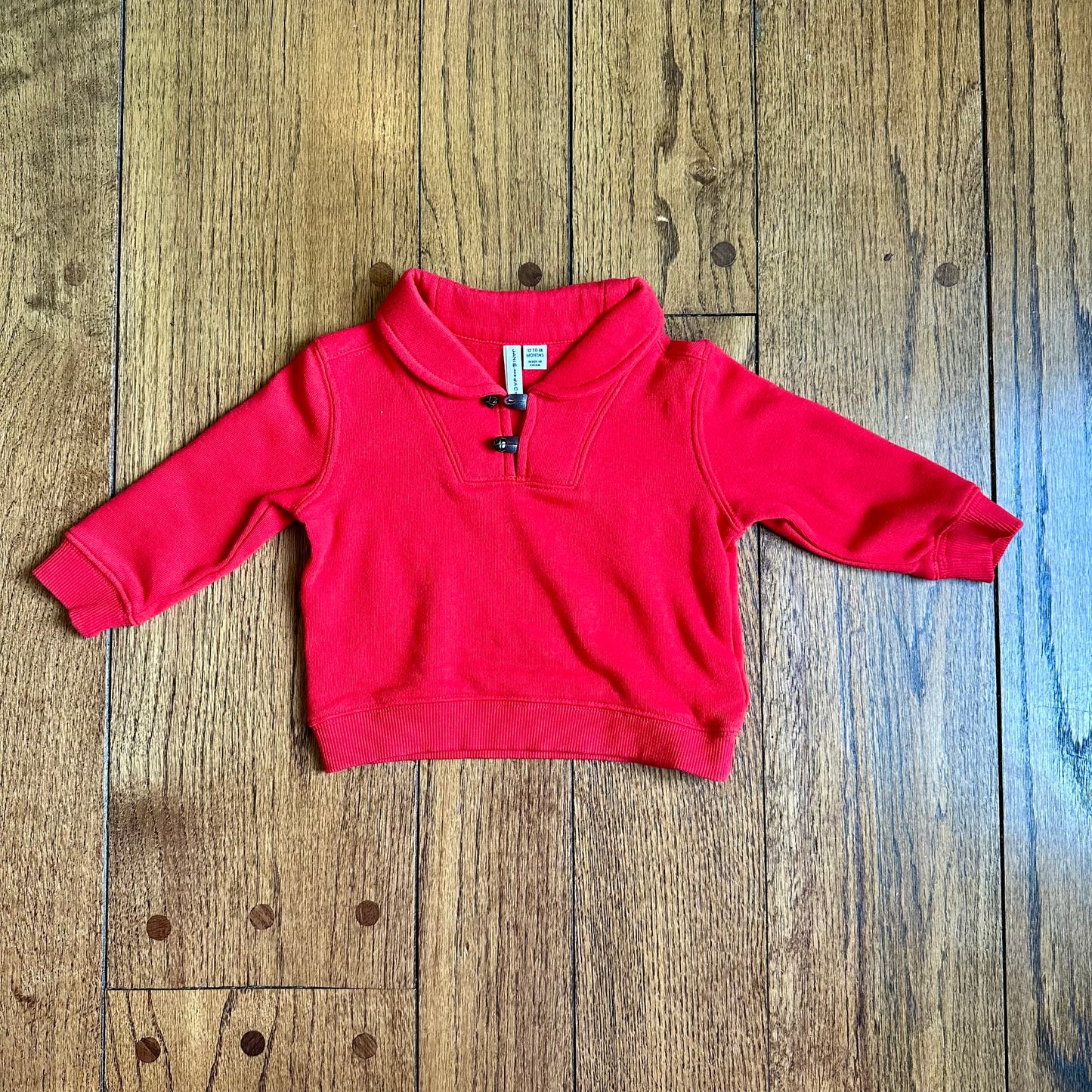 #113 EUC Boys Janie and Jack Red Button Down Holiday Sweatshirt, size 12-18 months