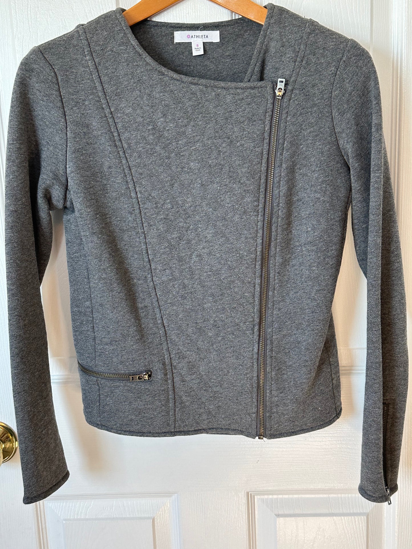 #133 Athleta Women’s Gray Side Zipper Gray Jacket Sz Small
