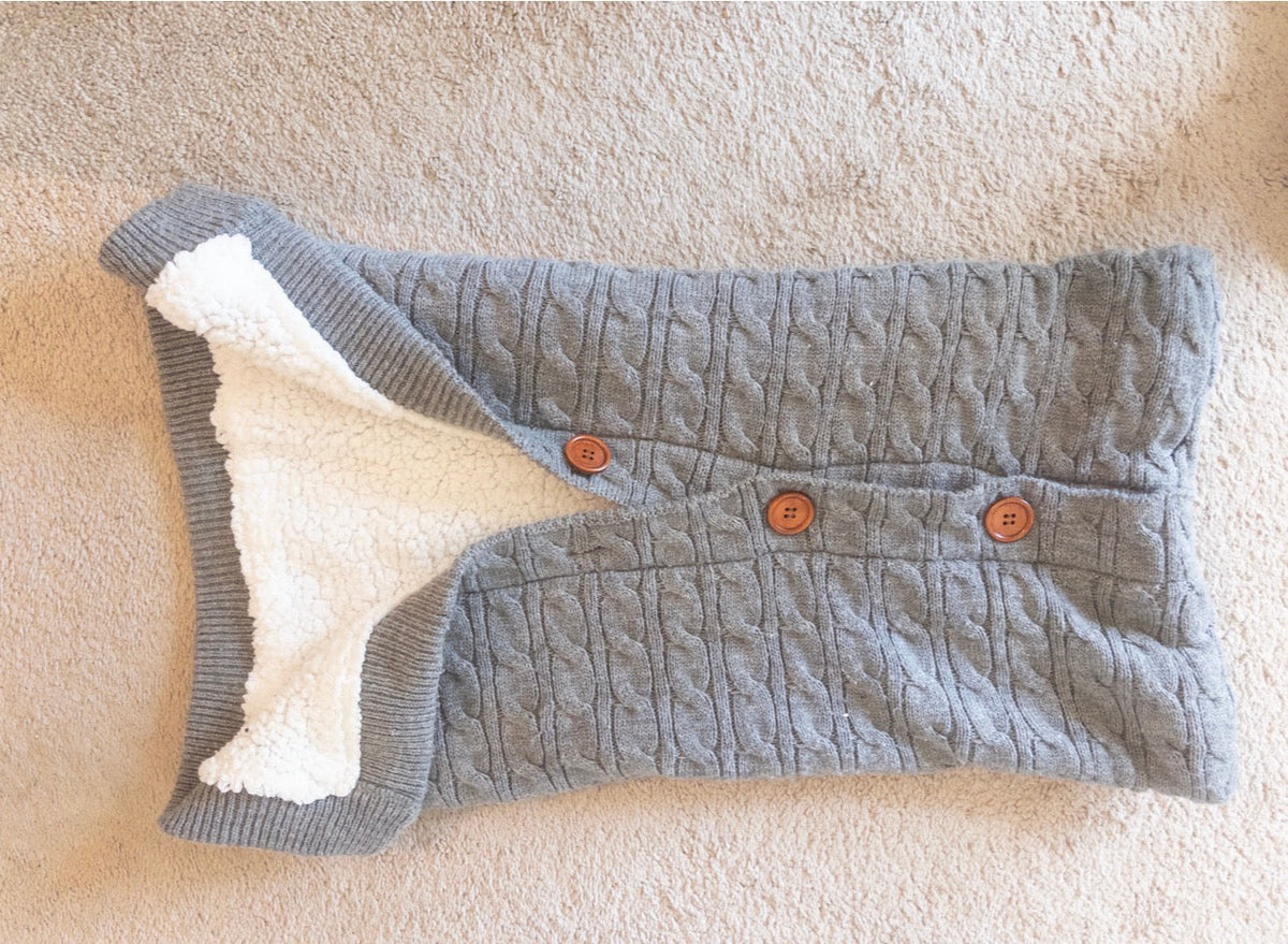 #36 Gray blanket wrap EUC