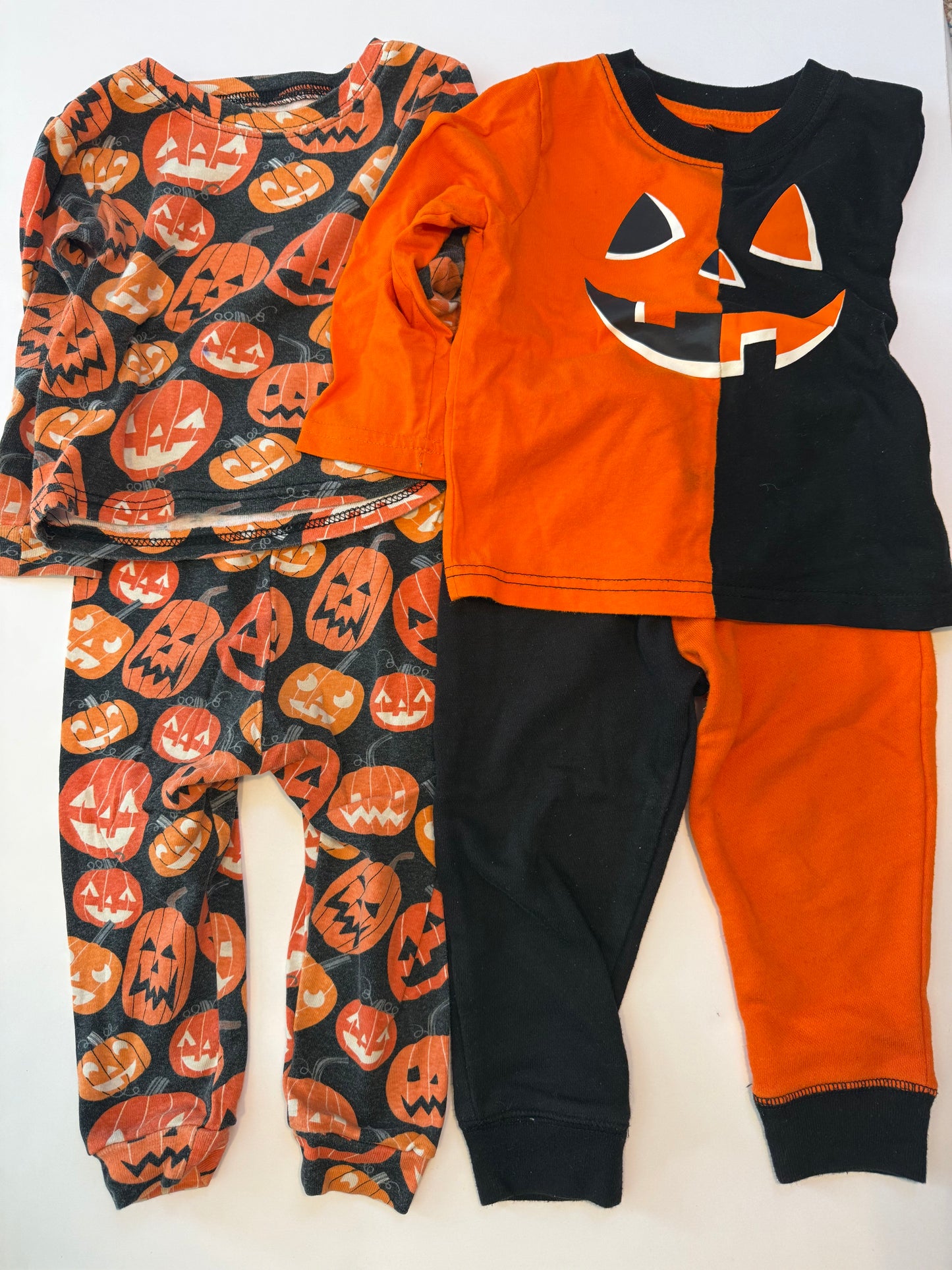 Seller #12 18mo Halloween 2-piece pajama set