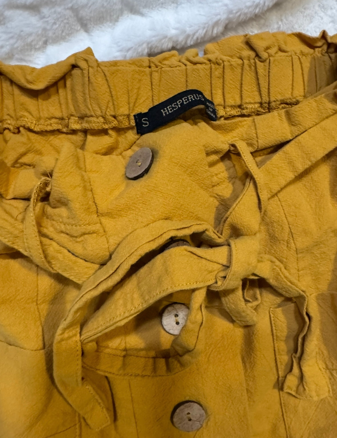 #53 women’s skirt size S