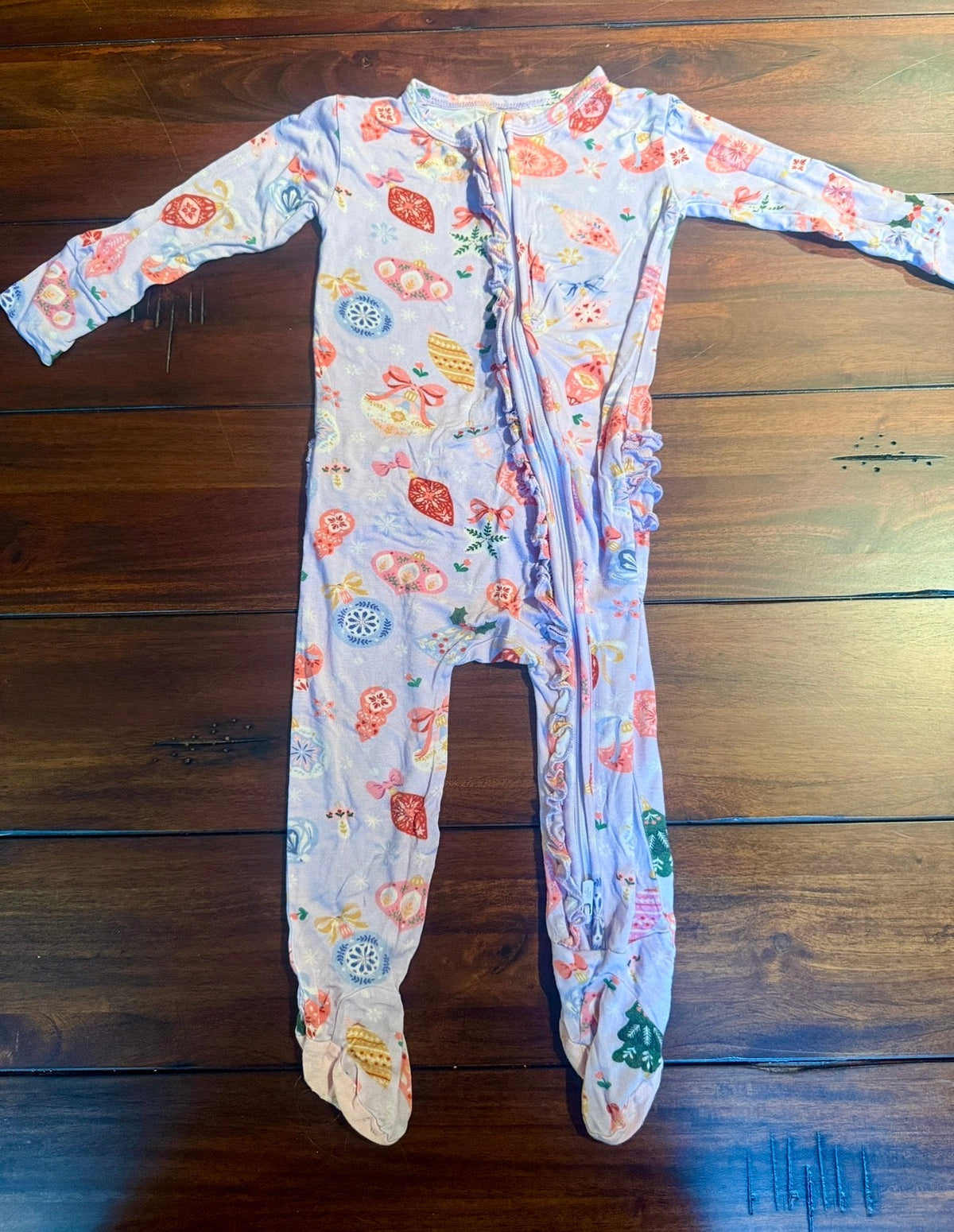 #51 Posh Peanut 12-18M Holly Ruffled Zippy Footie Pajamas