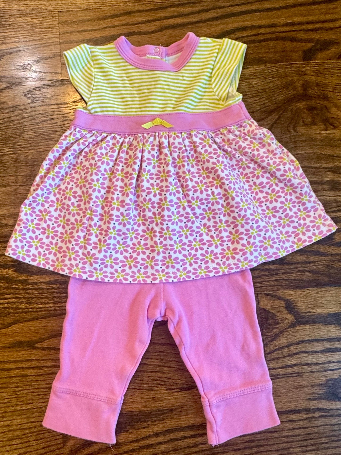 #28 REDUCED Offspring Girls Pink and Lime Dress Set Size 6m