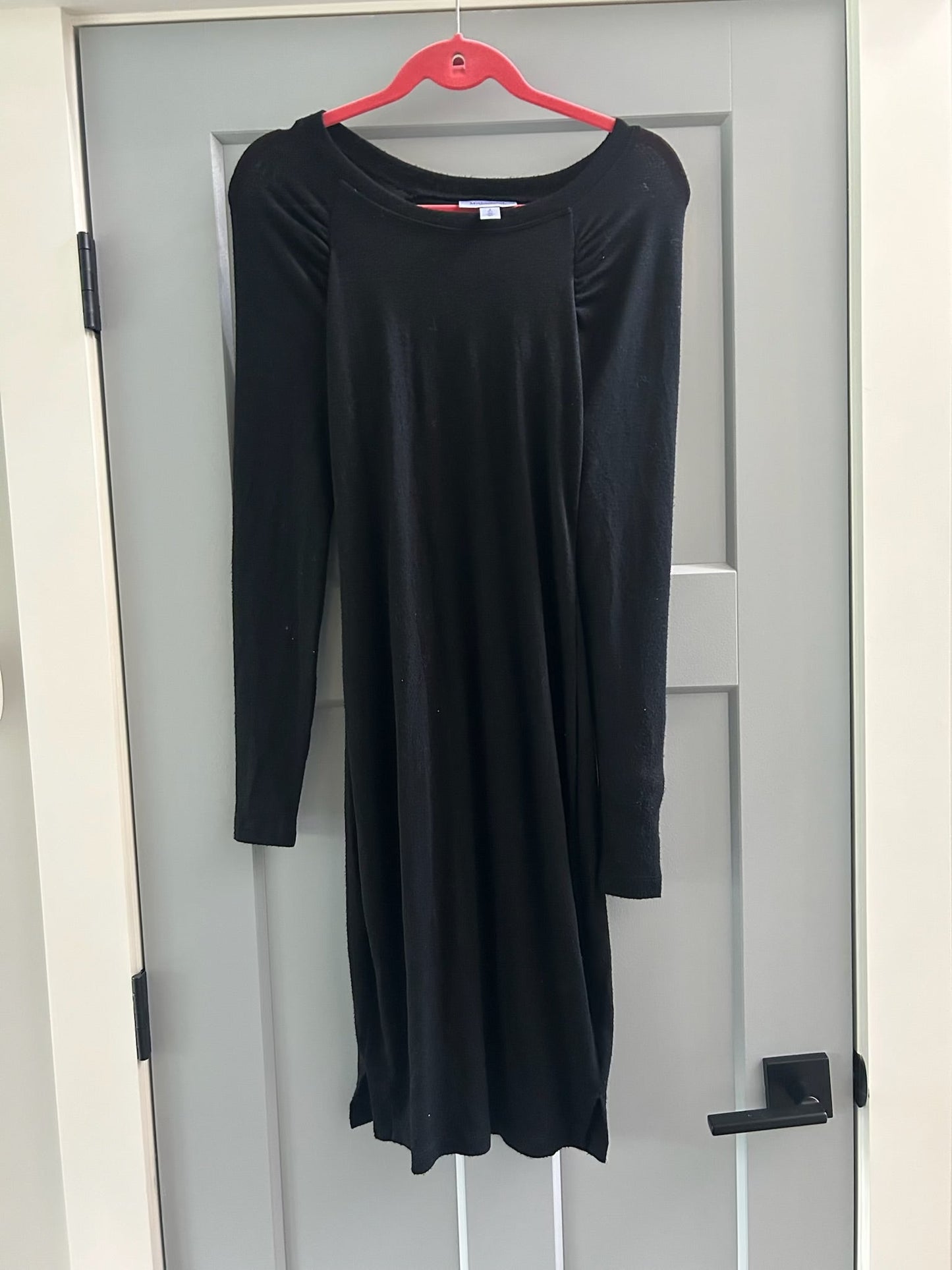 136 EUC motherhood size small black dress