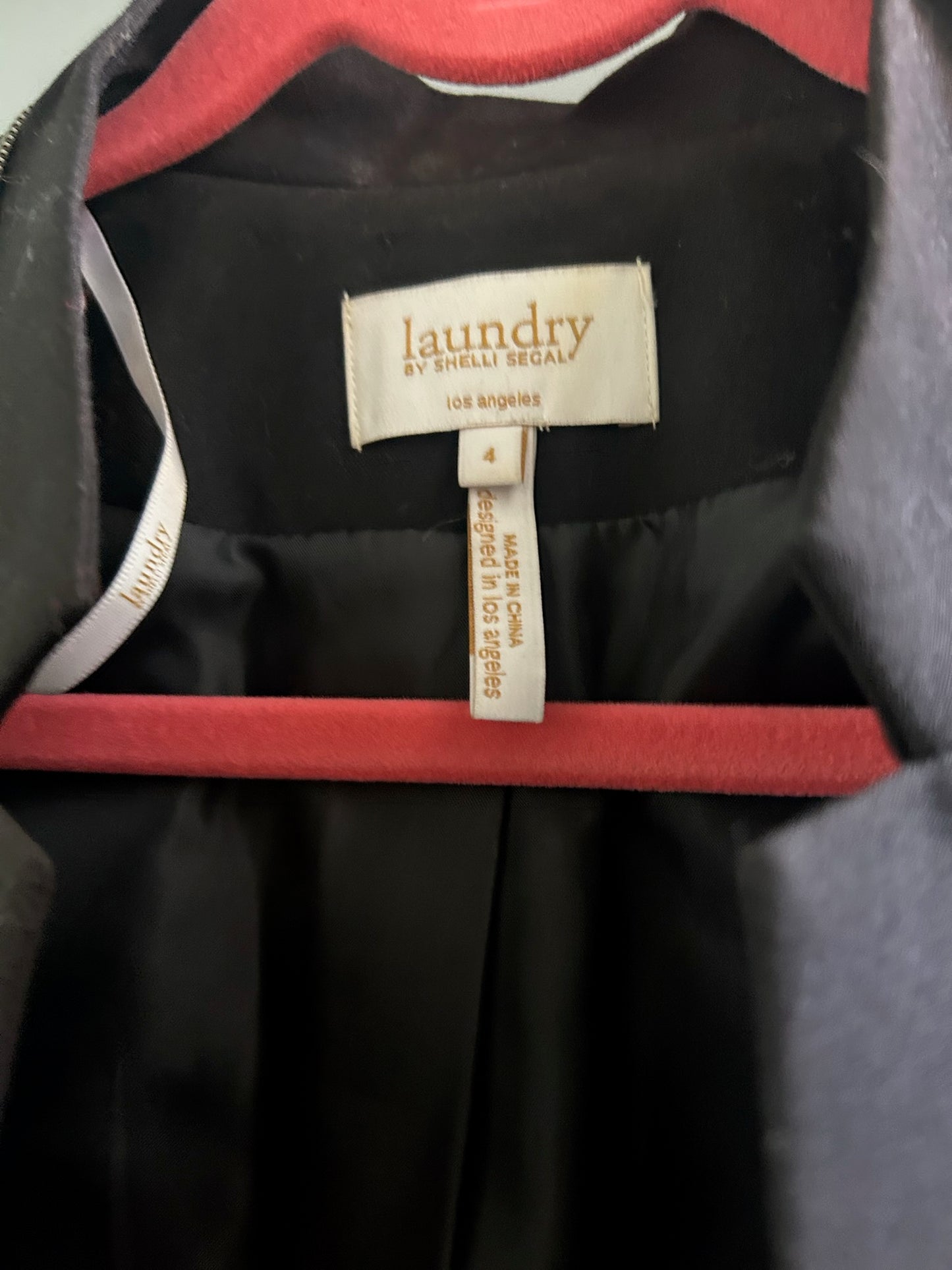 136 EUC women’s black blazer size small