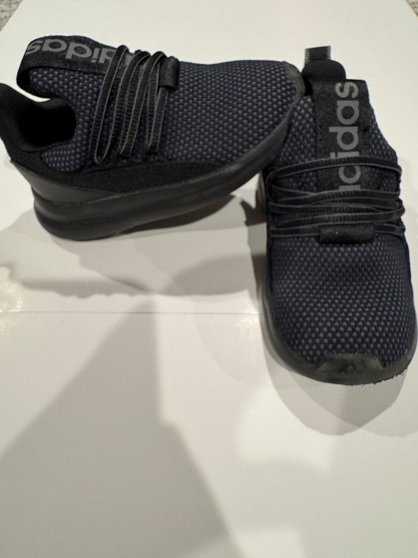 #107 Adidas 8C