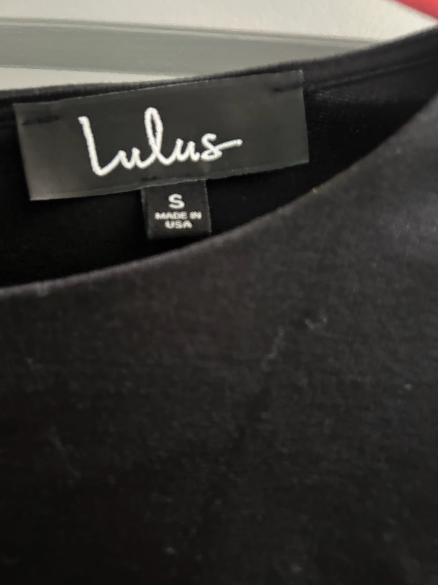 136 nwt size sm black lulu dress