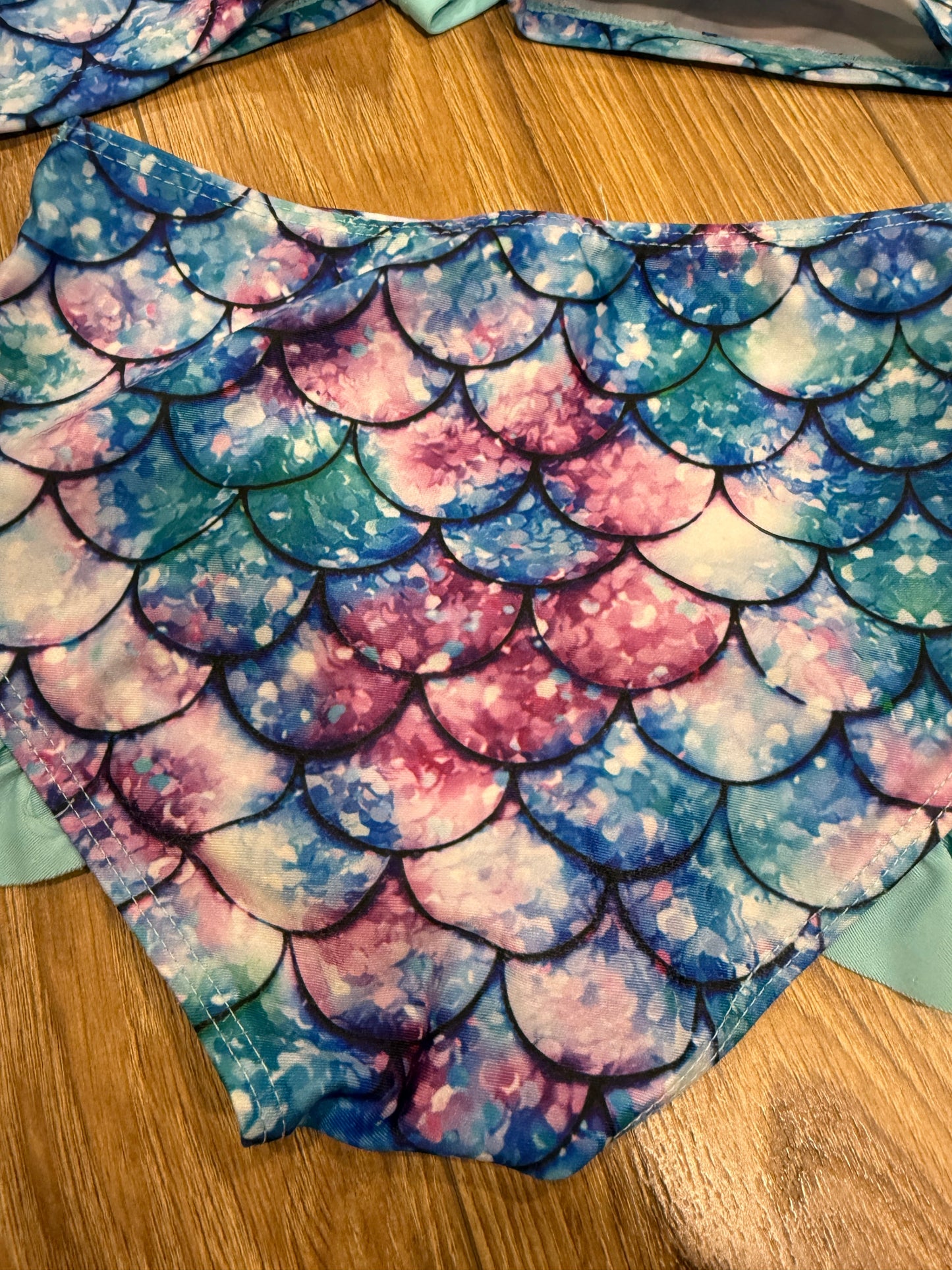 Seller #24 Girls Size 6T Amazon 3 Piece Mermaid Swimsuit Set