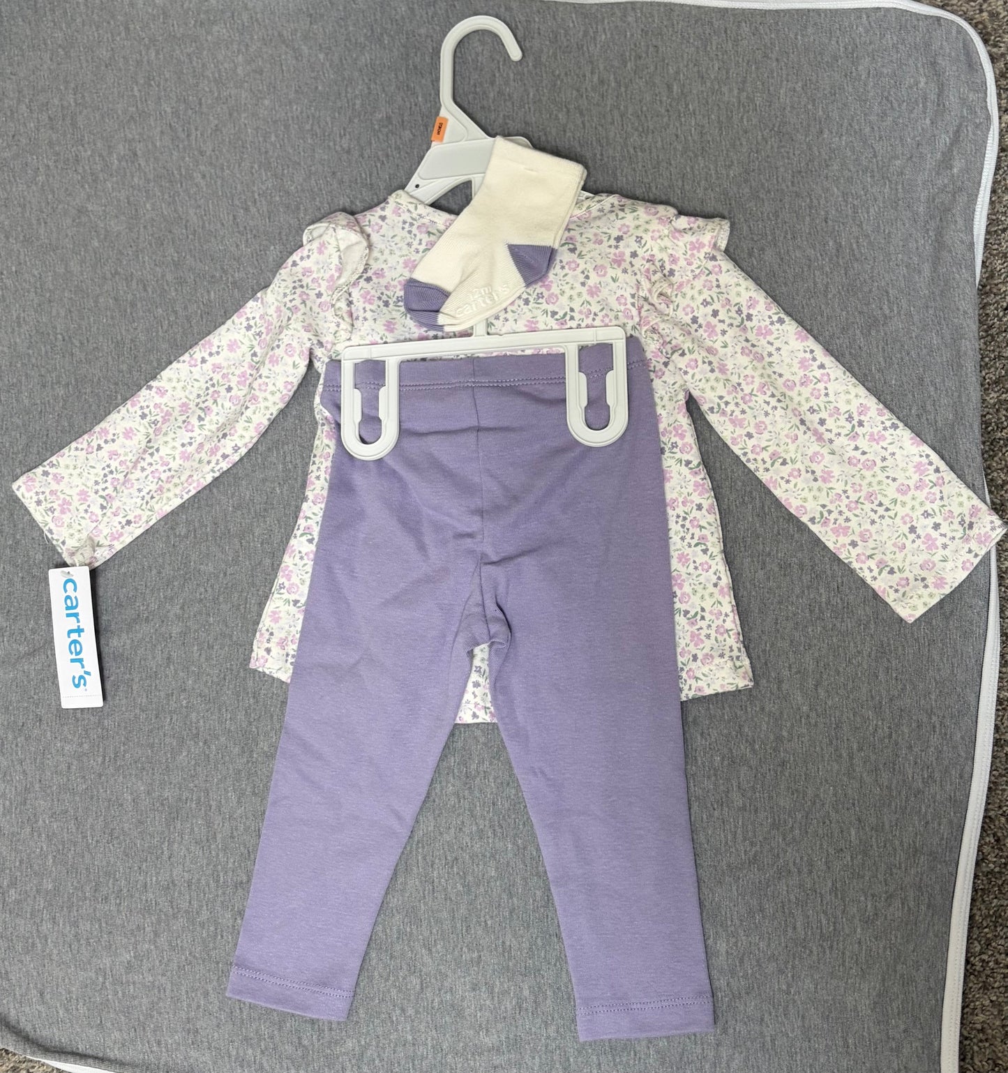 REDUCED Seller #119 Carters Girls Outfit 12M