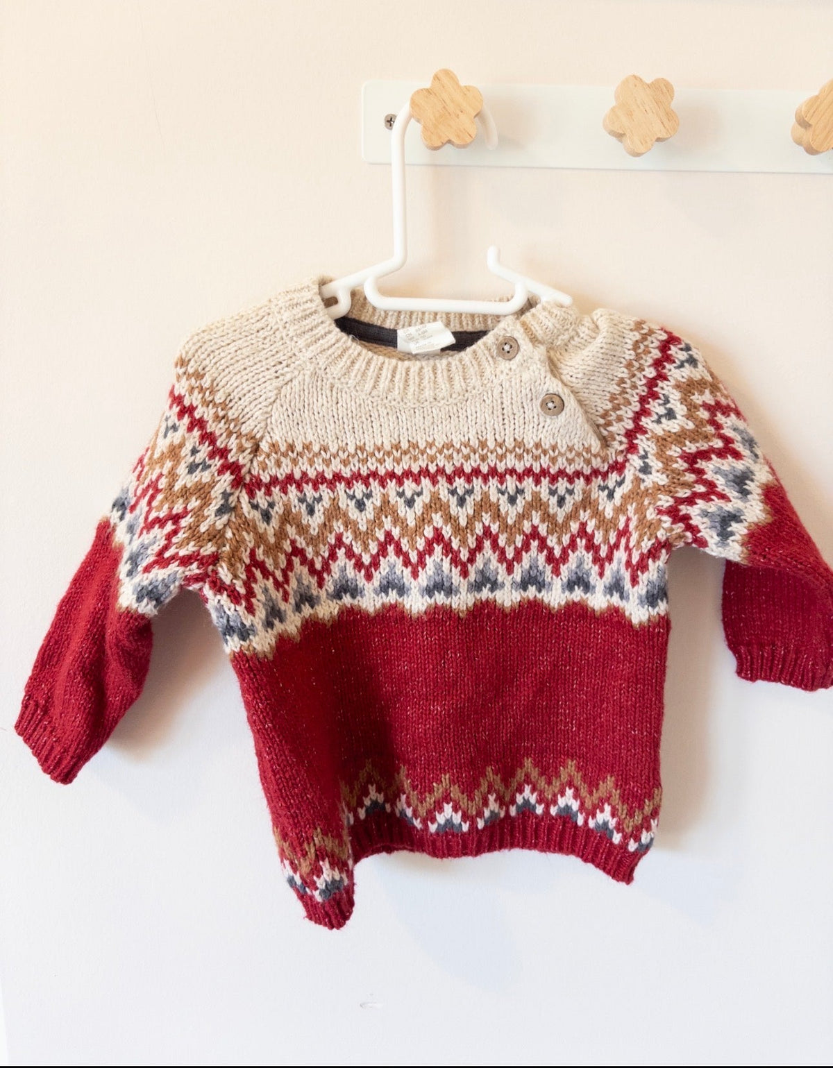 #36 gender neutral 4-6 month H&M sweater NWOT