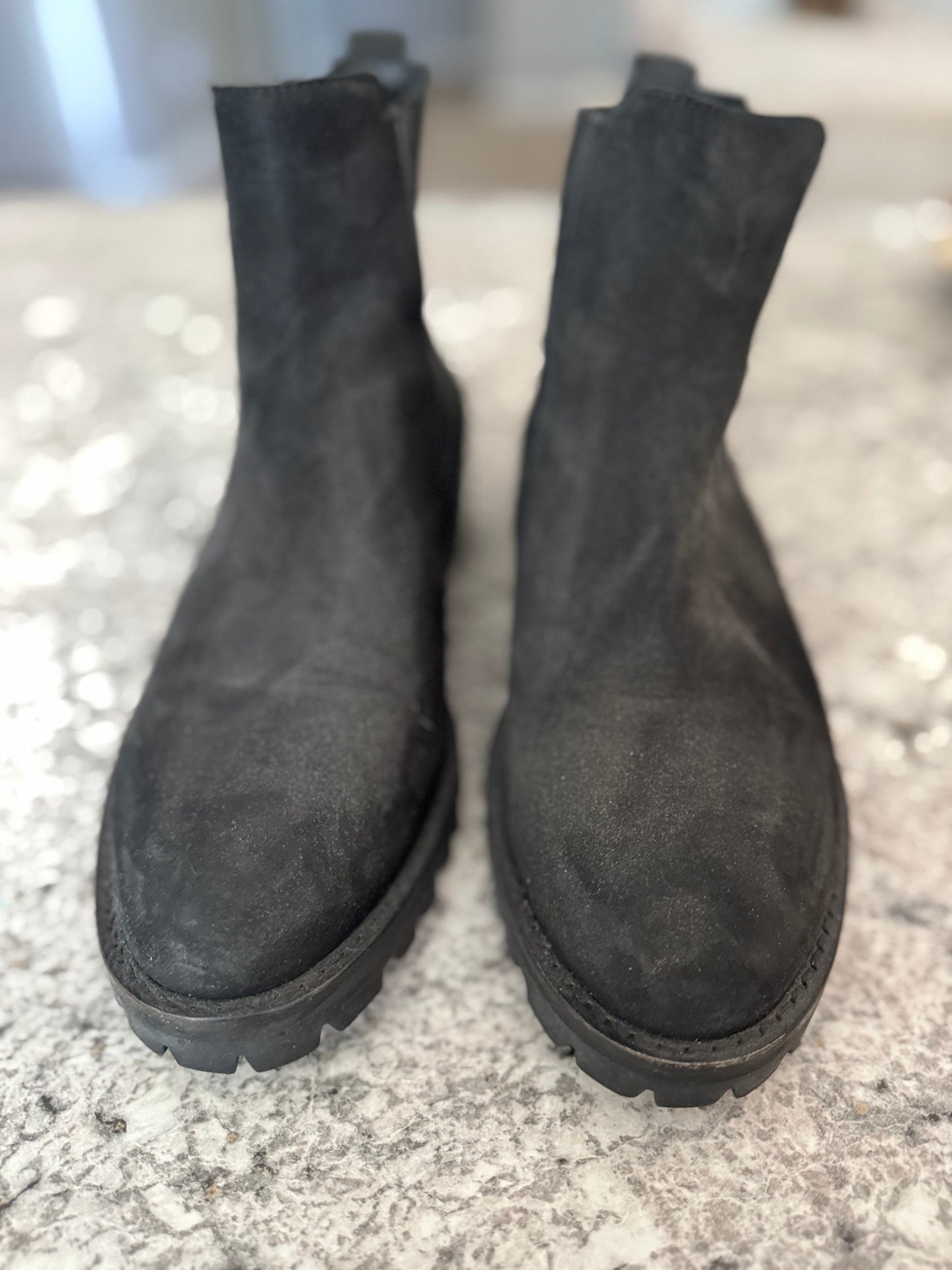 #107 REDUCED Thursday Boots size 7.5