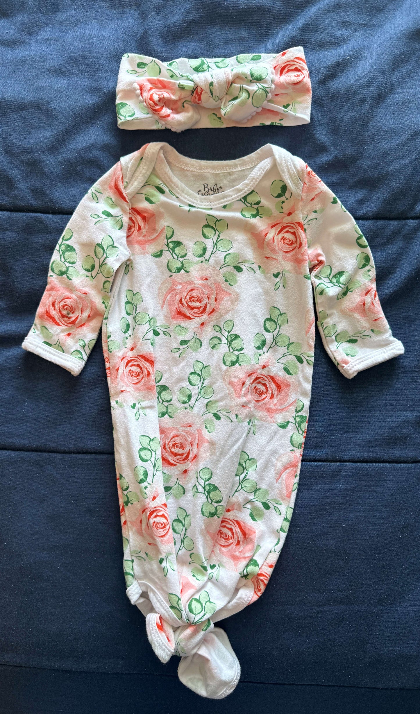 SELLER #6 Baby Essential 3M Rose Knotted Gown & Headband