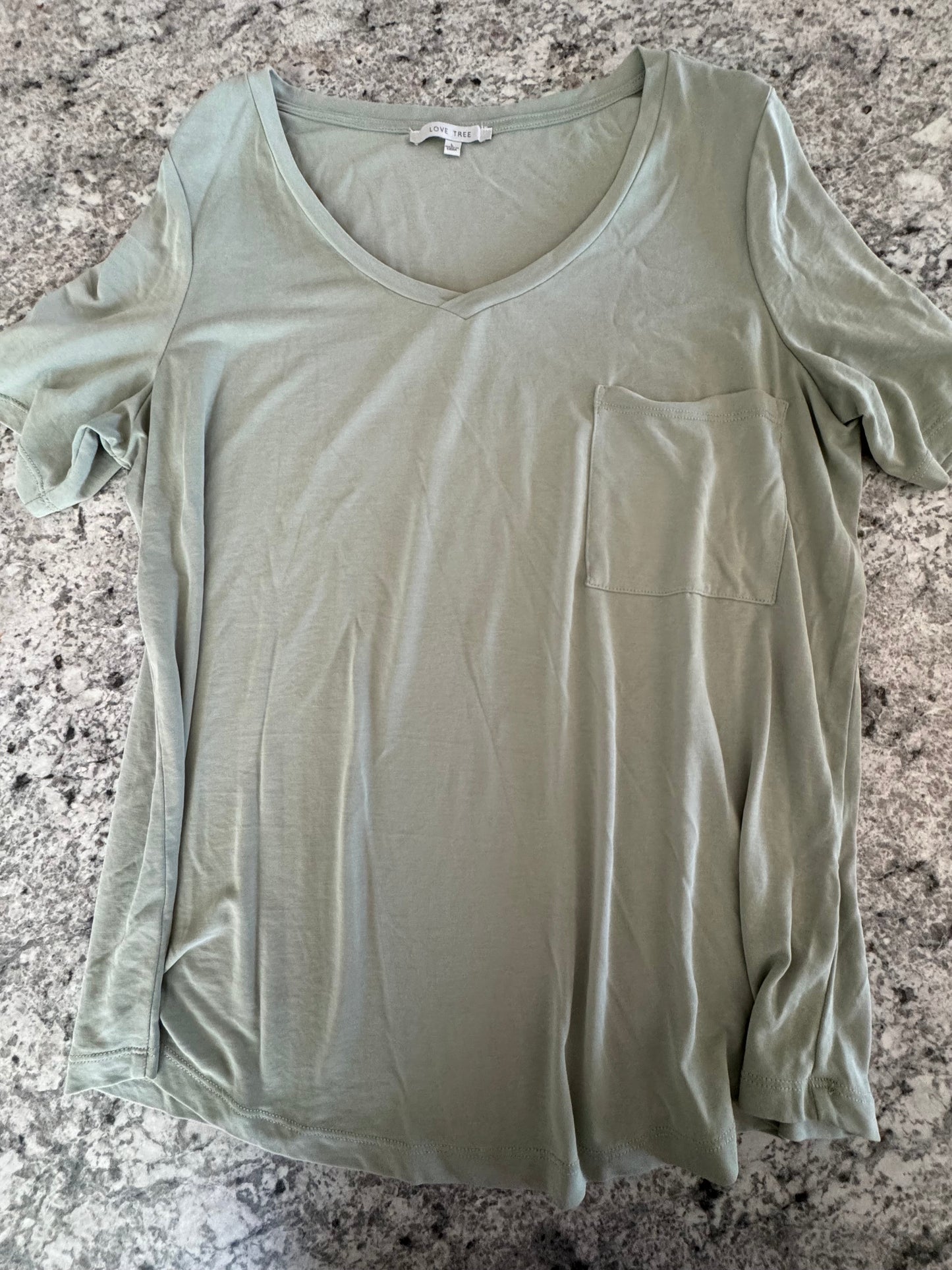 #107 V-Neck Pocket Tees (set of 3)