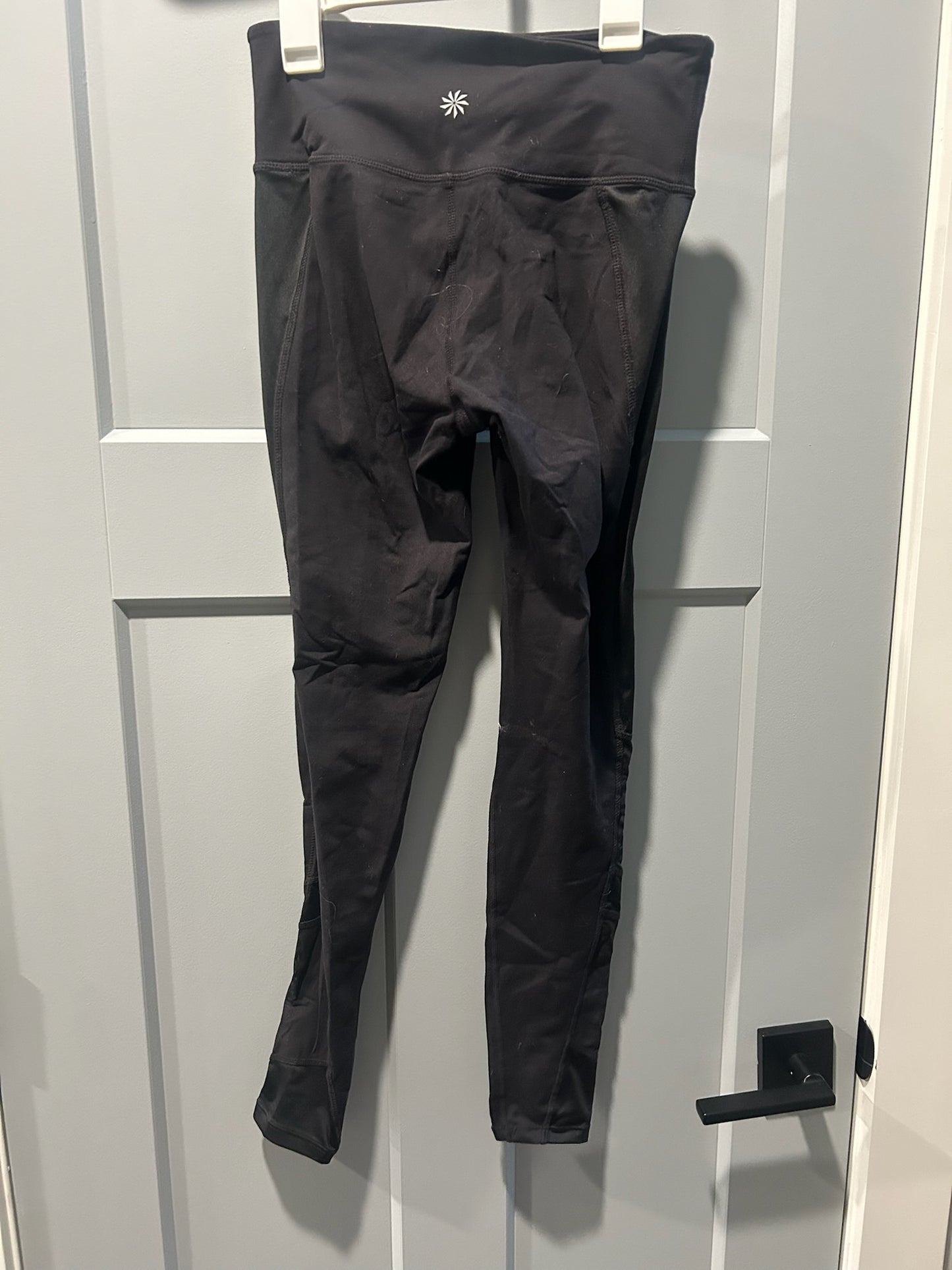 136 EUC Athleta moto leggings XS