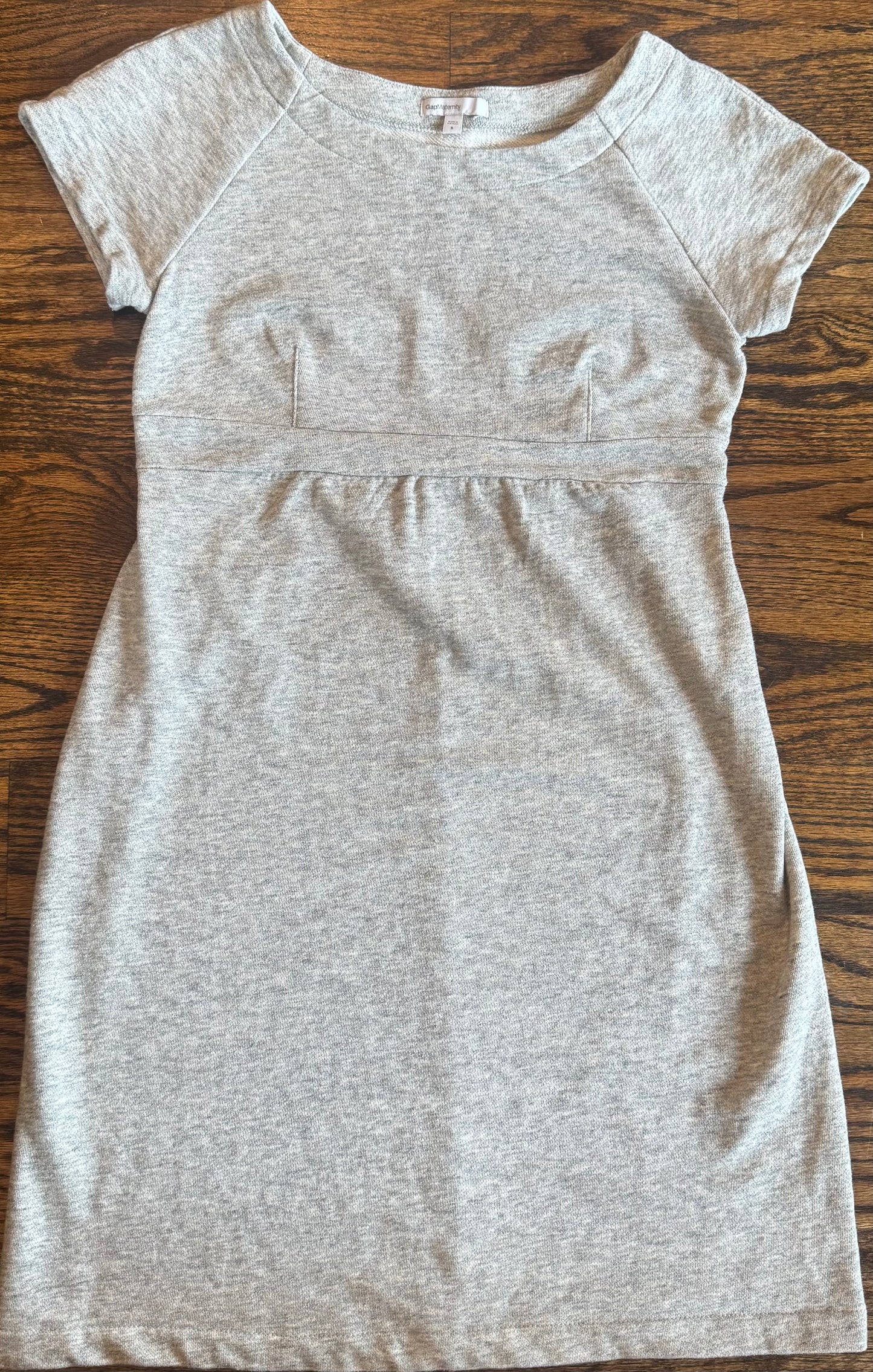 Seller #172 Gap Maternity Women’s Dress Size Small