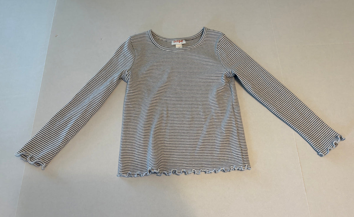 #25 Girls 5T Cat and Jack long sleeve shirt with little ruffle edge detailing
