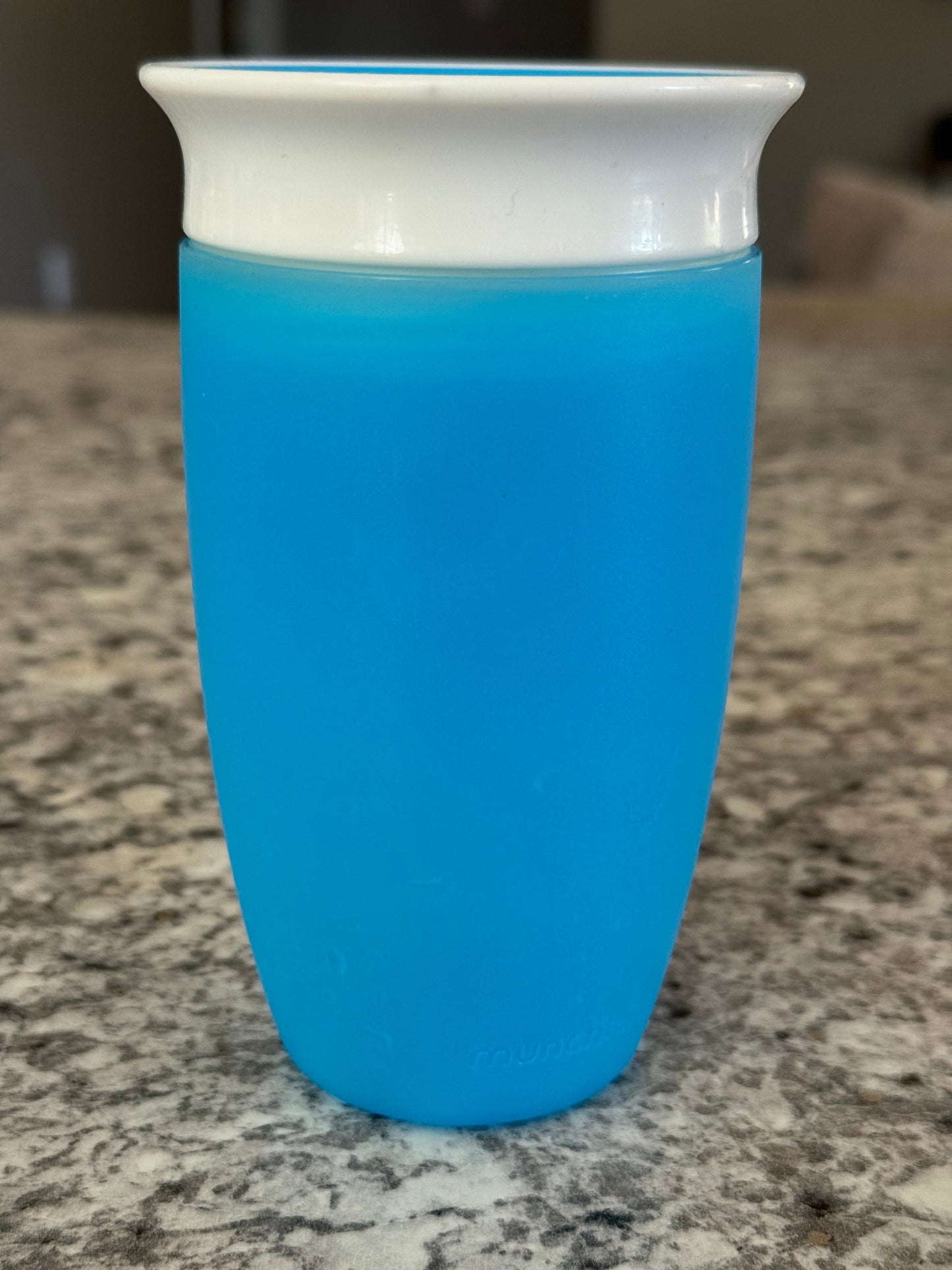 #107 REDUCED Munchkin Sippy Cup