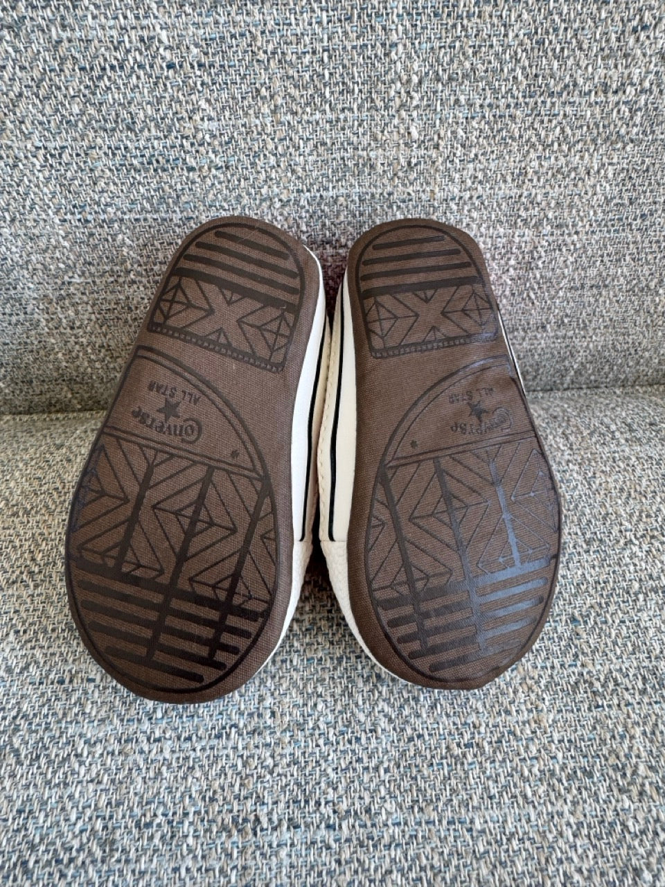 Seller #114 Converse pink shoes with Velcro top size 3