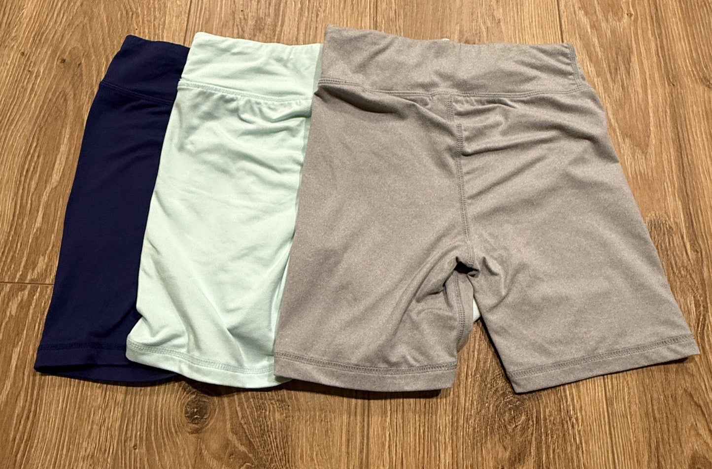 Seller #24 Girls Size 6 32 Degrees Cool Bike Shorts Bundle #1