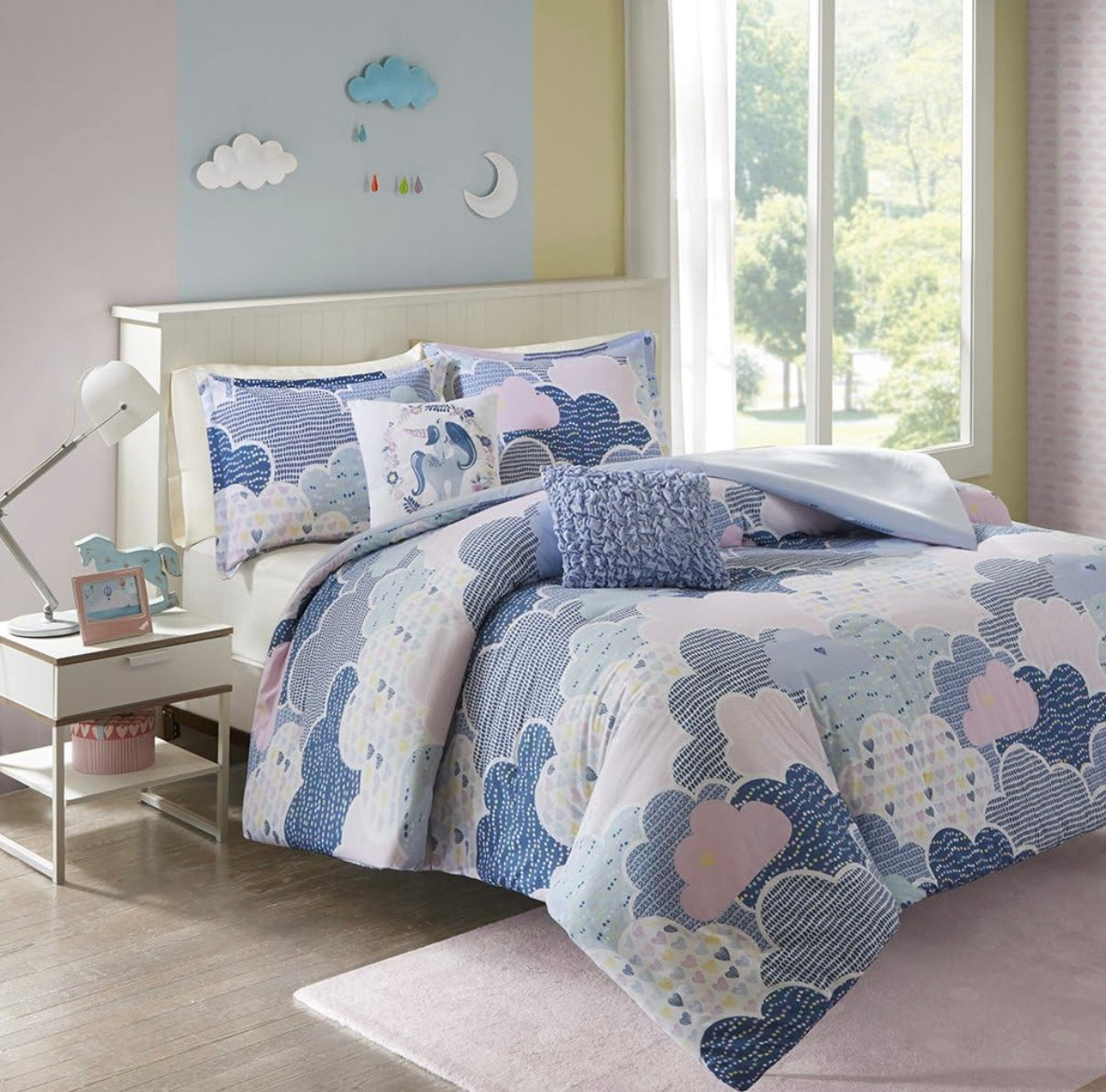 Seller 89 Urban Habitat Kids Clouds Full/Queen Duvet Set (Duvet, 2 Shams and 2 accent pillows) VGUC