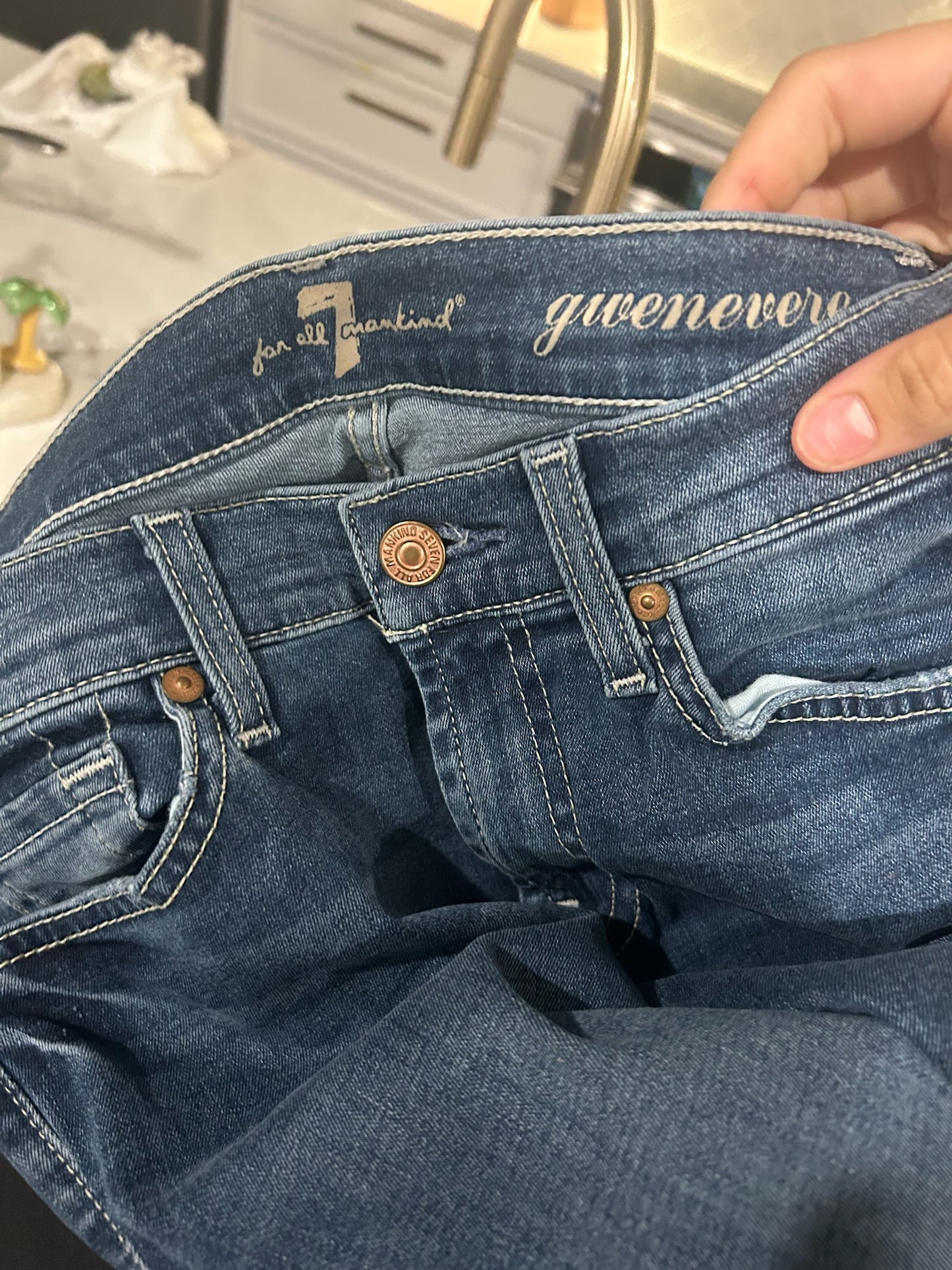 136 size 25 seven jeans EUC