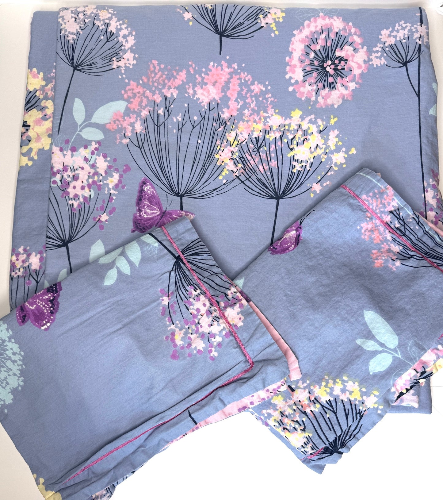 Seller 89 Full/Quen Duvet Cover (Reversible) Large Floral Print with Zipper Closure and 2 Shams - VGUC